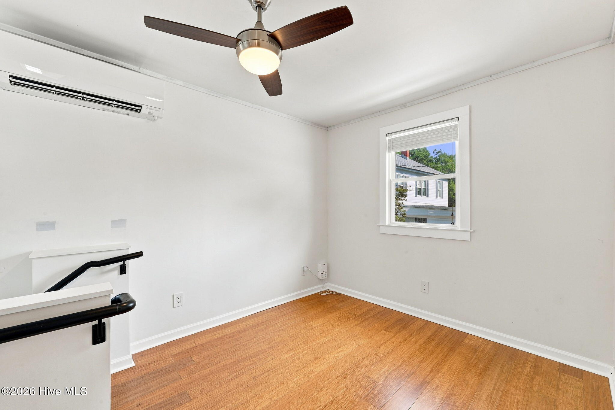 1307/1305 N Pasteur Street Property Photo 18