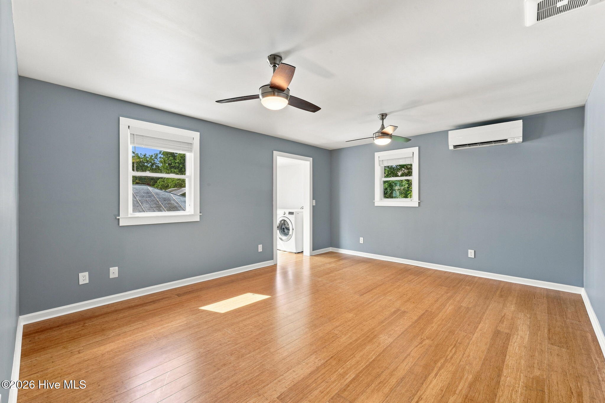 1307/1305 N Pasteur Street Property Photo 24