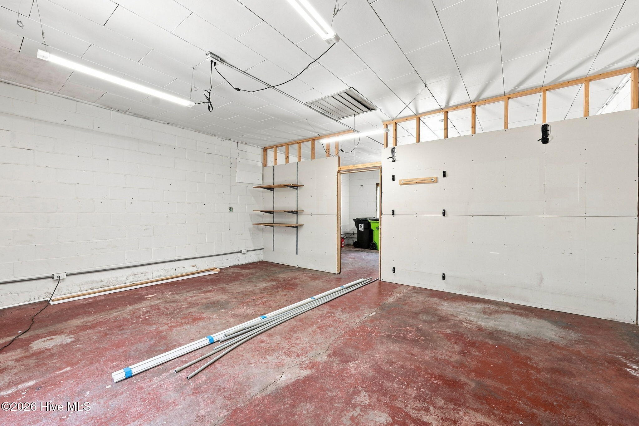 1307/1305 N Pasteur Street Property Photo 40