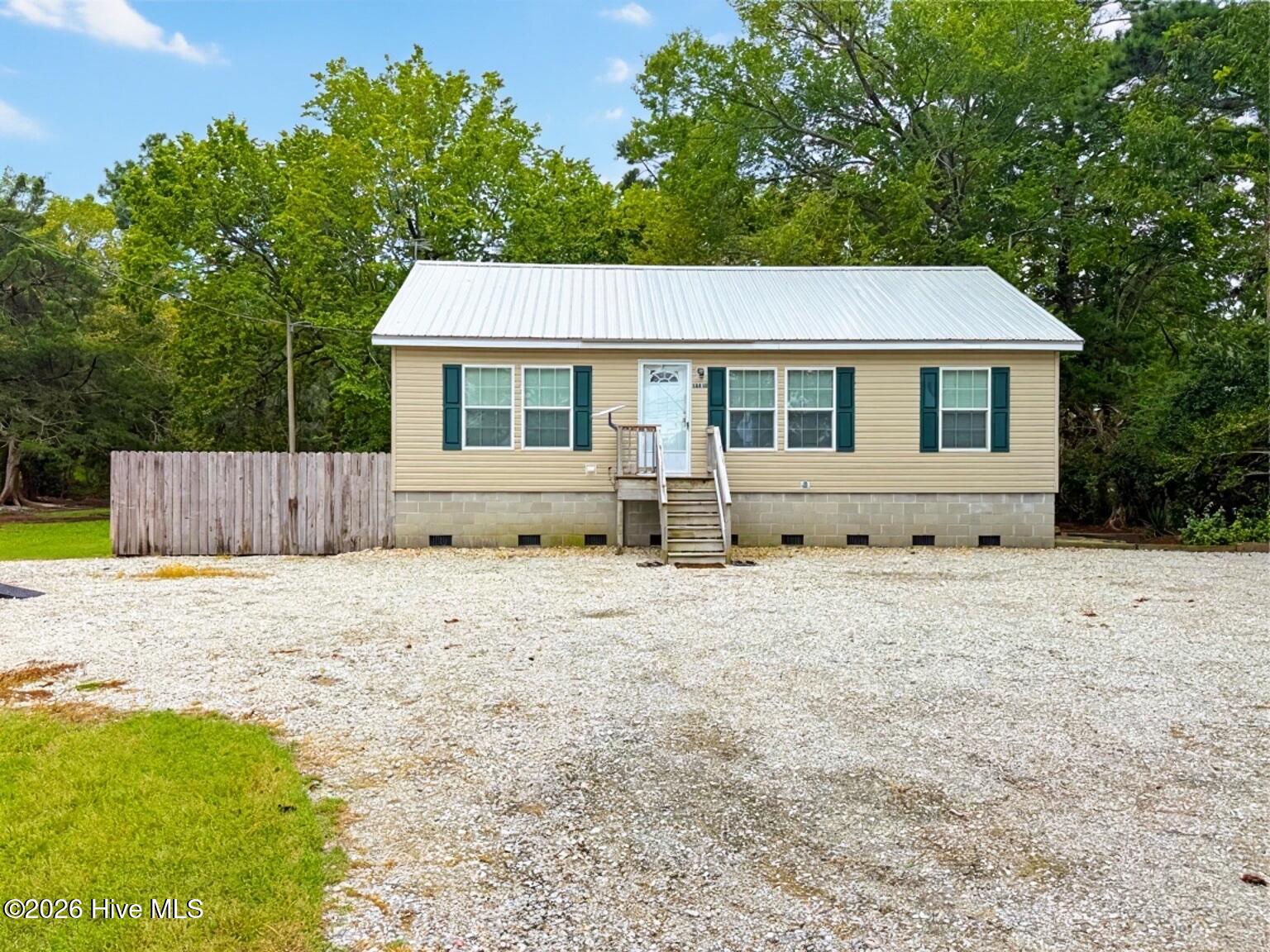 34830 Us Highway 264 Property Photo 3