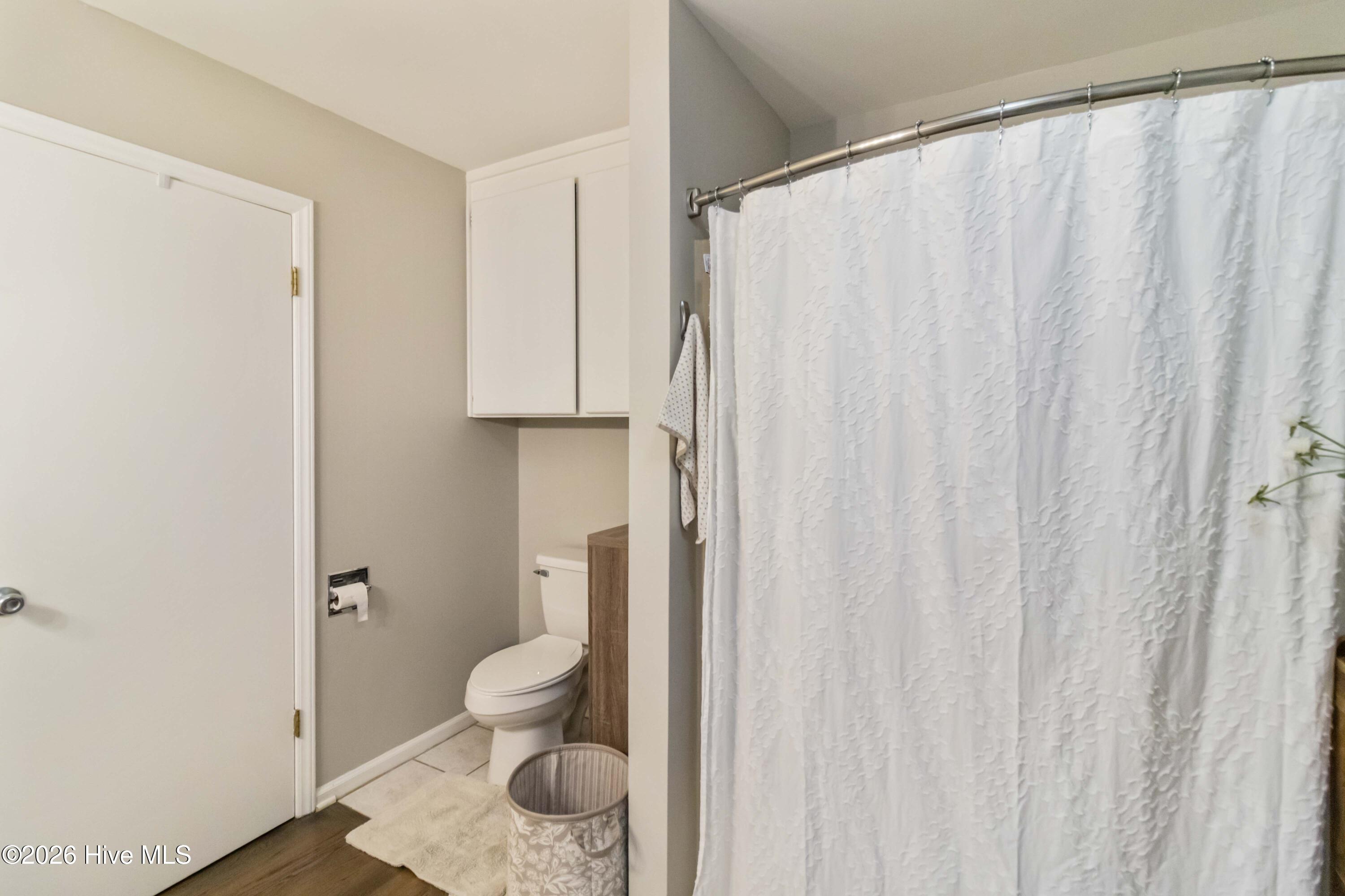 240 Foresail Road Property Photo 18