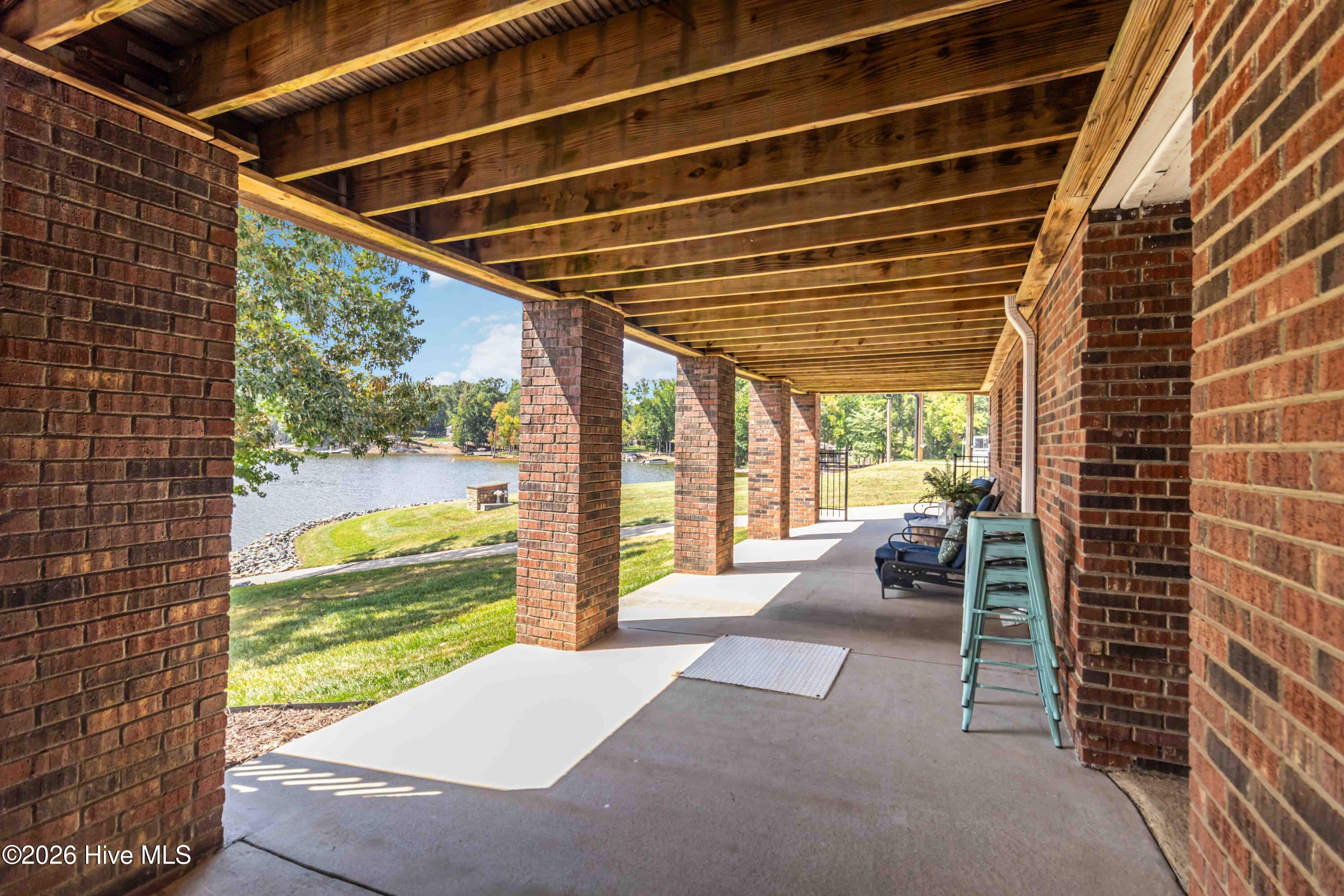 240 Foresail Road Property Photo 41