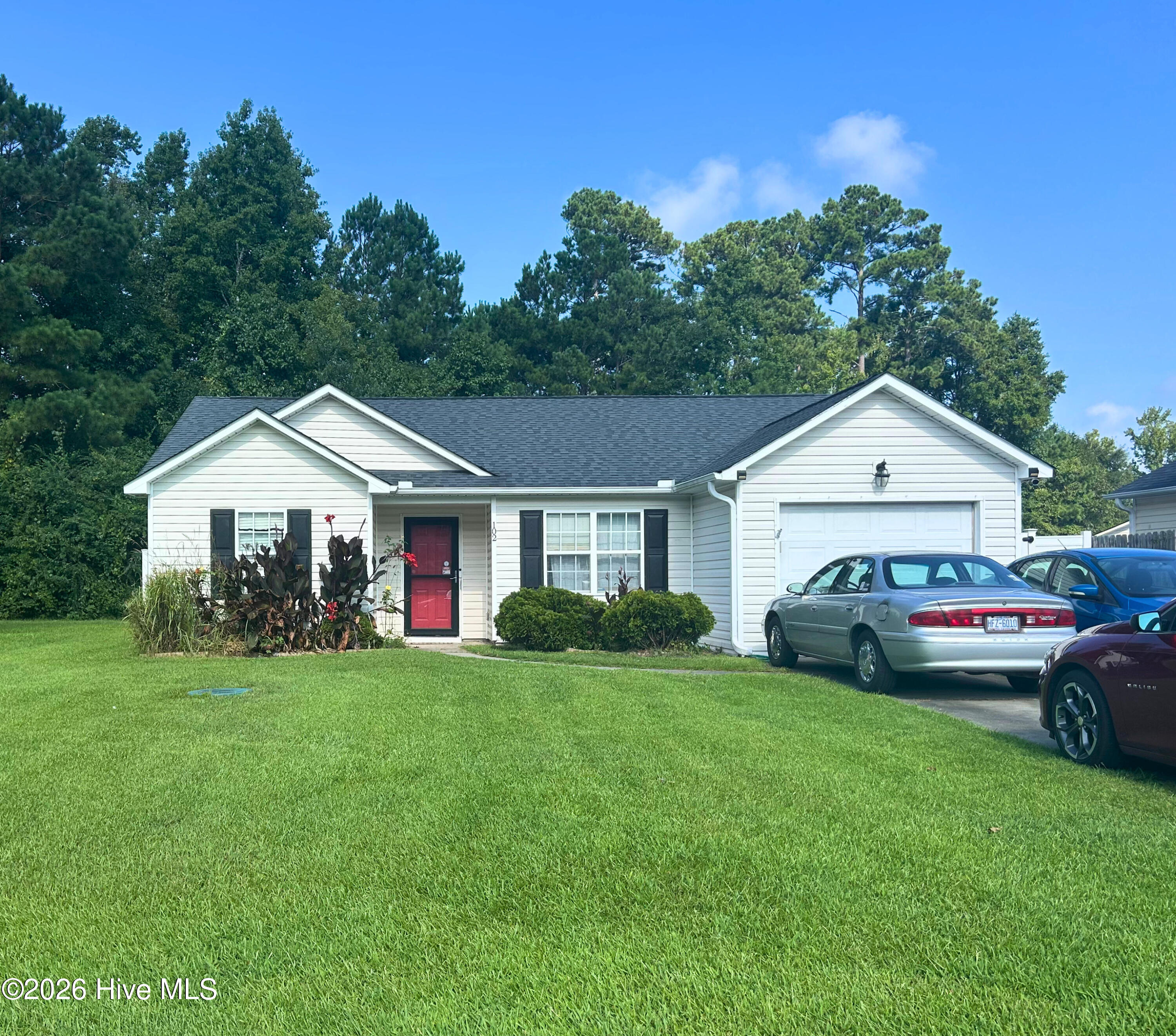 102 Mocha Court Property Photo 1