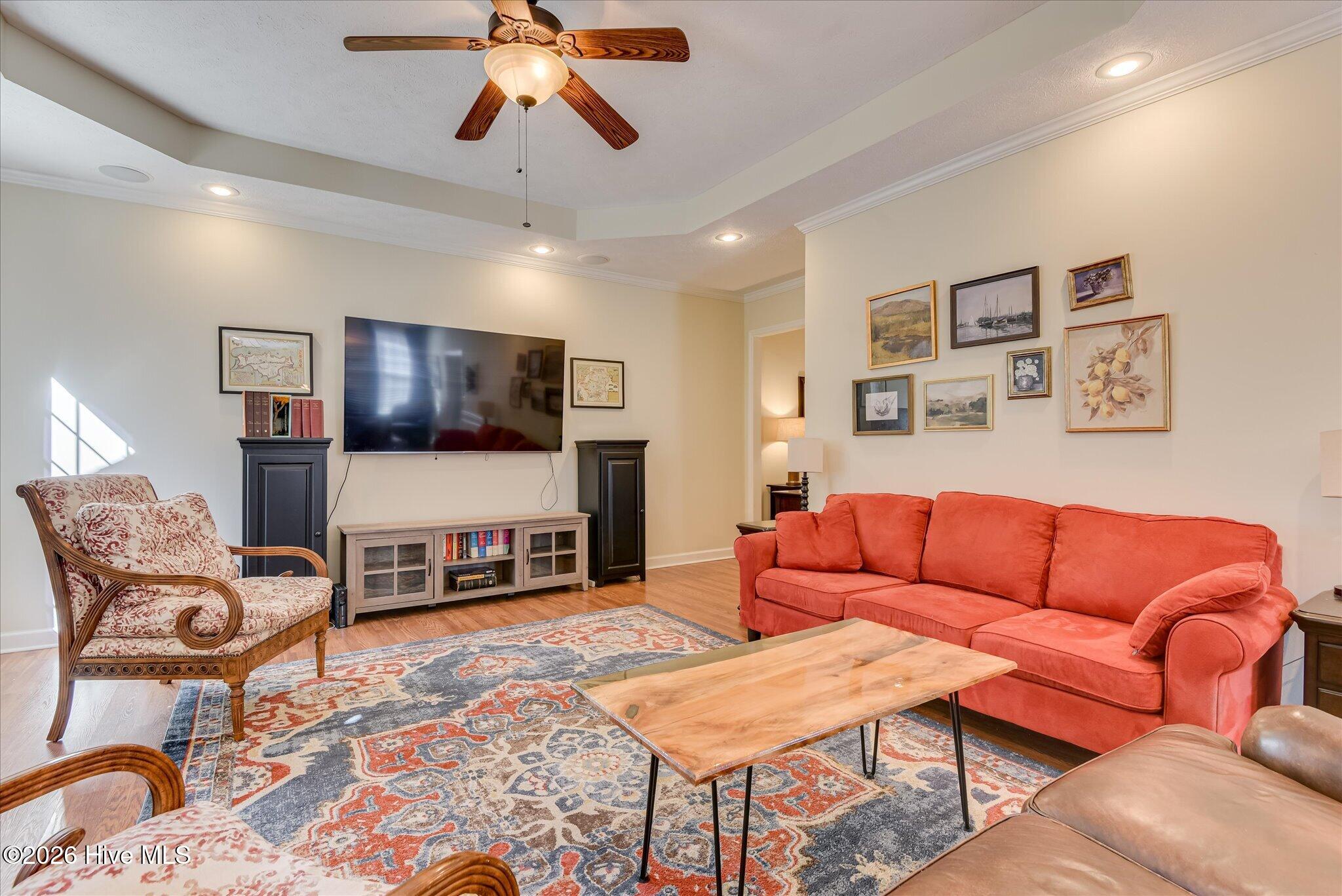 440 Bainbridge Drive Property Photo 10