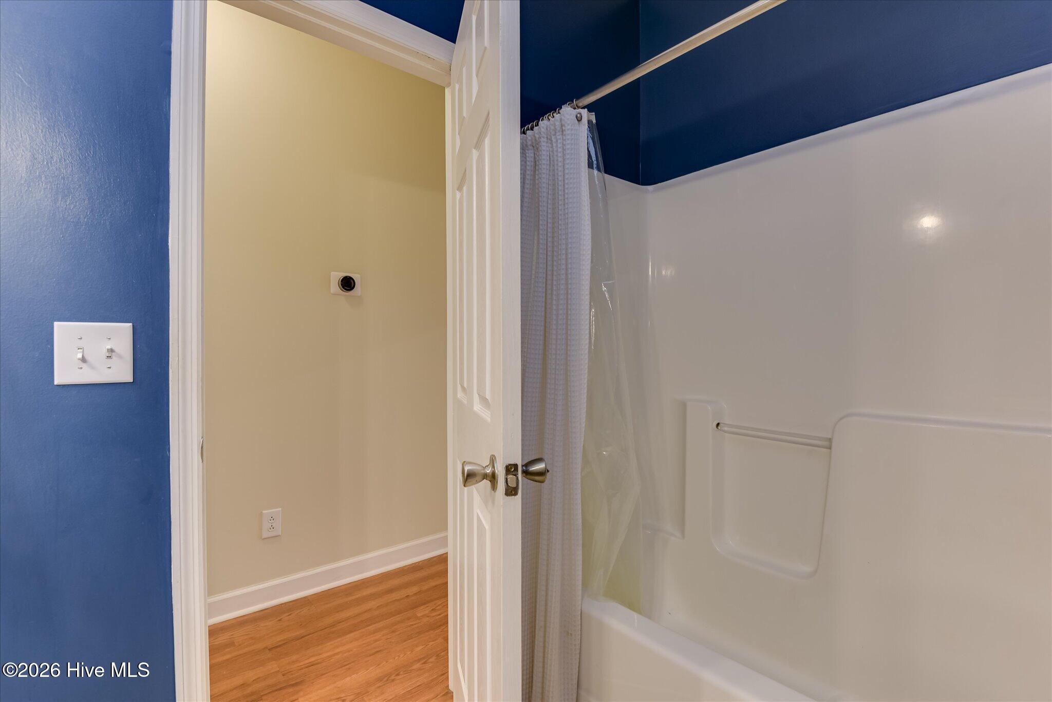 440 Bainbridge Drive Property Photo 29