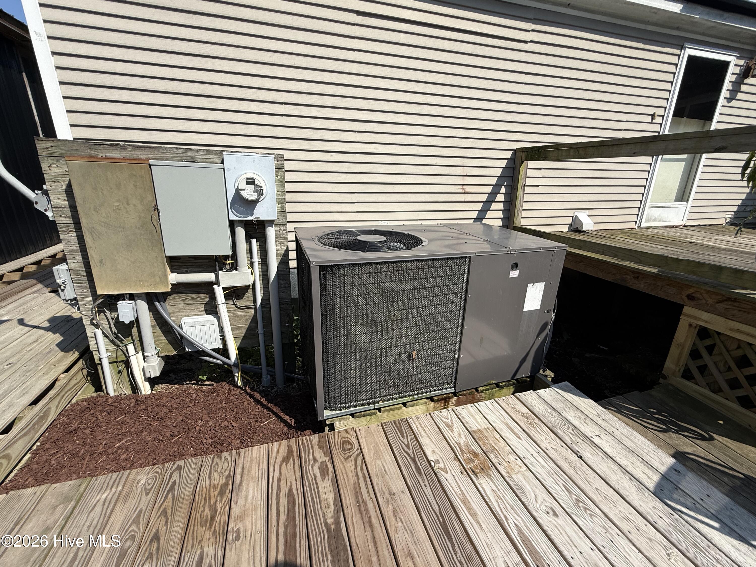 99 Ferris Drive Property Photo 35