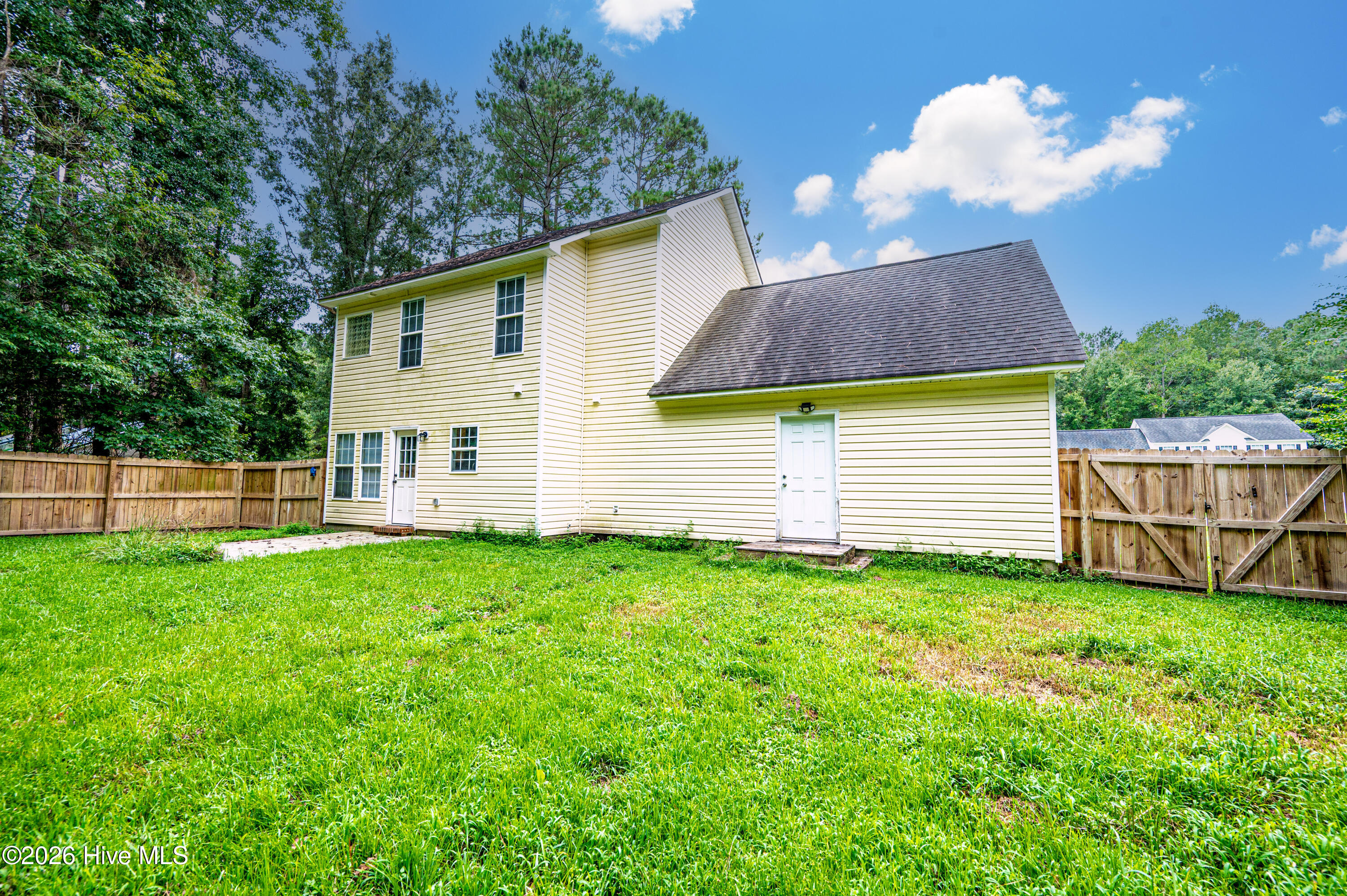 614 Walnut Drive Property Photo 3
