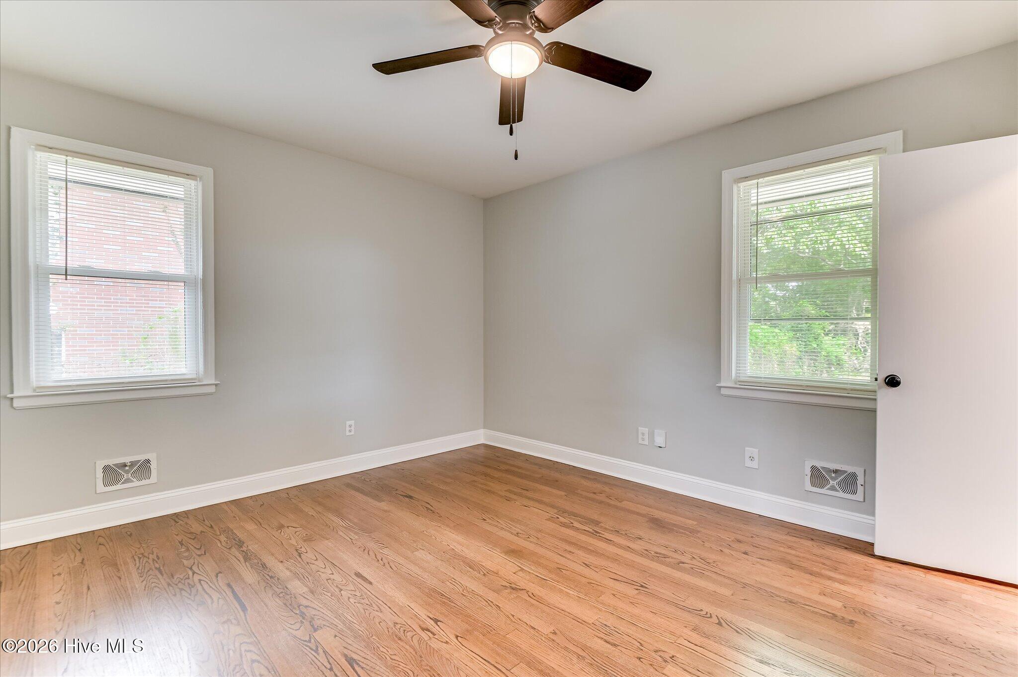 1448 Troupe Street Property Photo 16