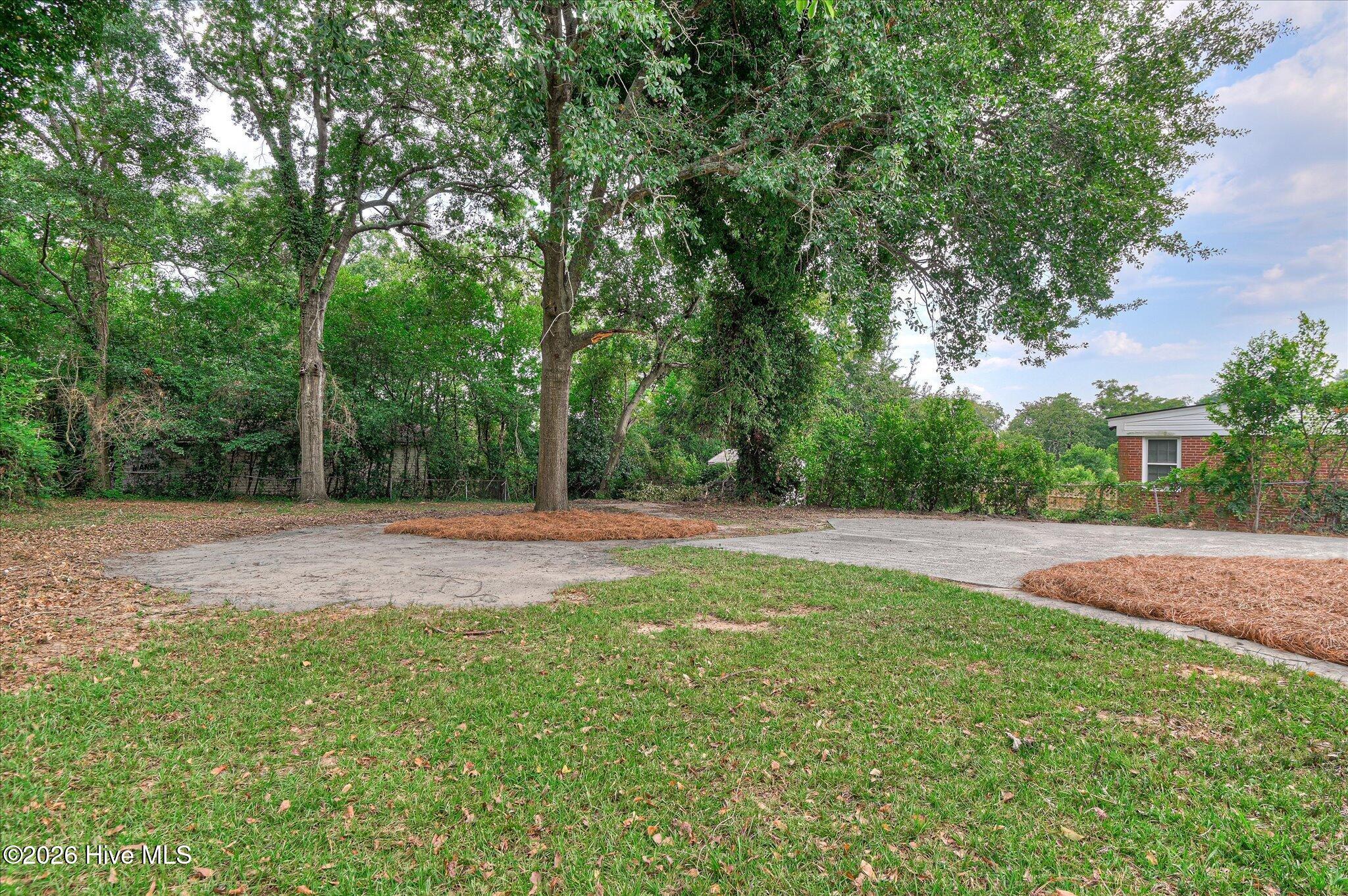 1448 Troupe Street Property Photo 31