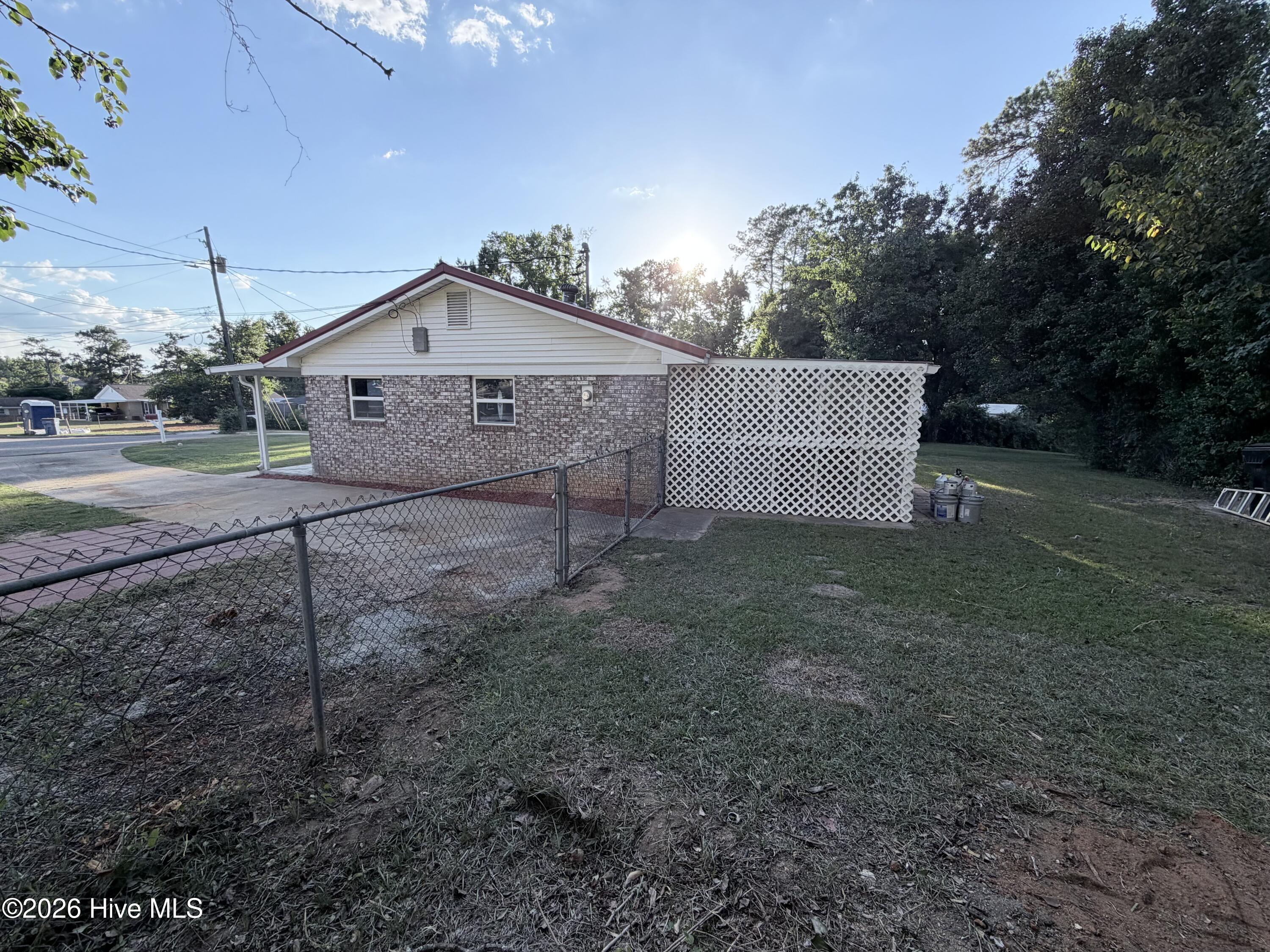 4021 Wynmore Court Property Photo 15