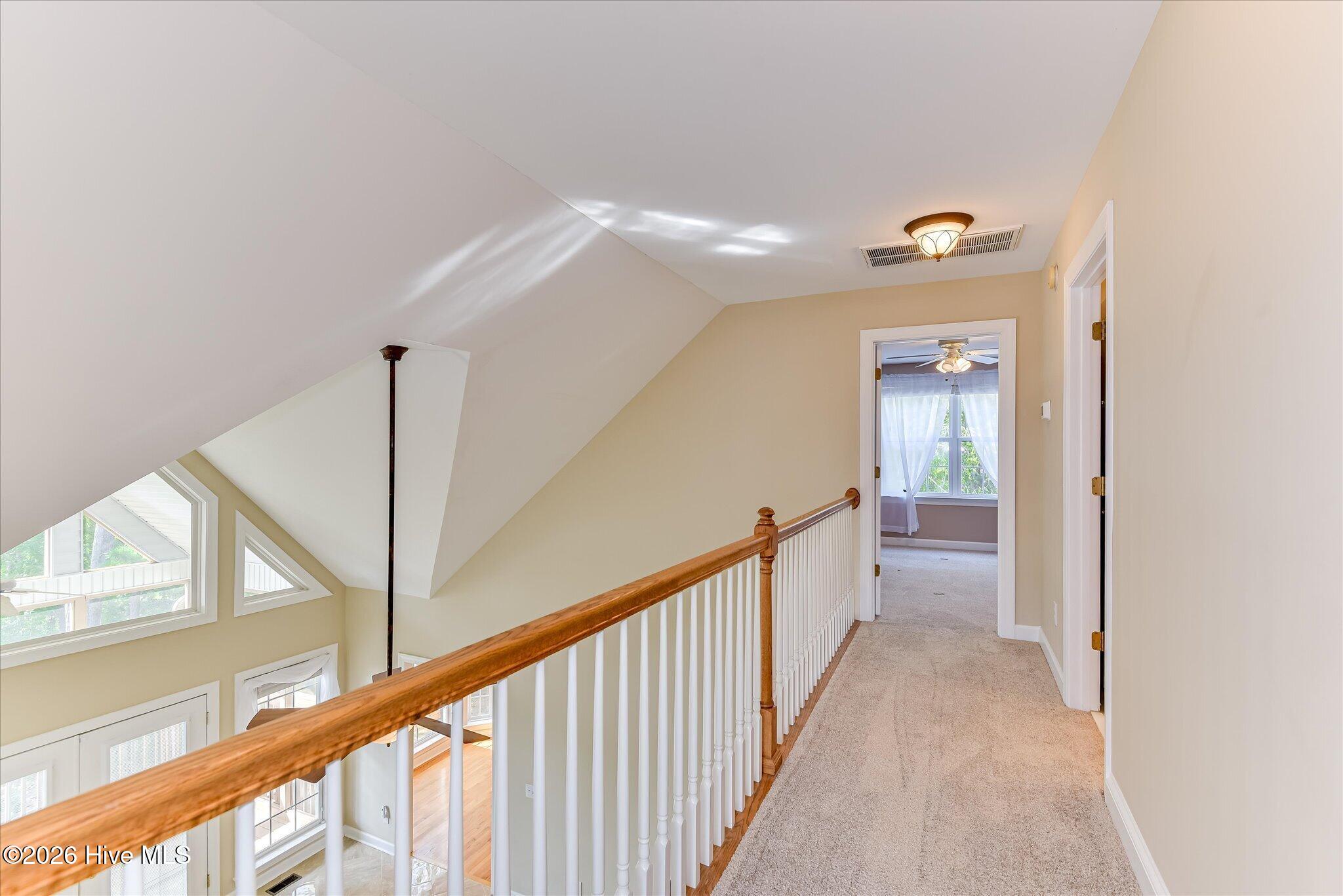 315 Kingfisher Point Property Photo 42
