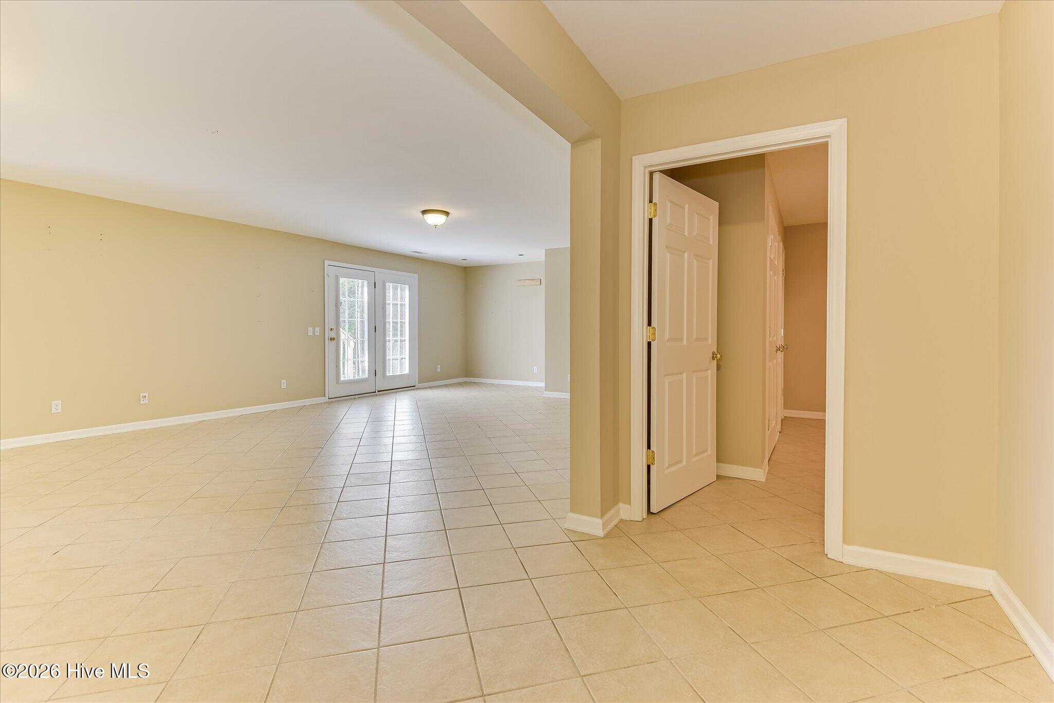 315 Kingfisher Point Property Photo 53