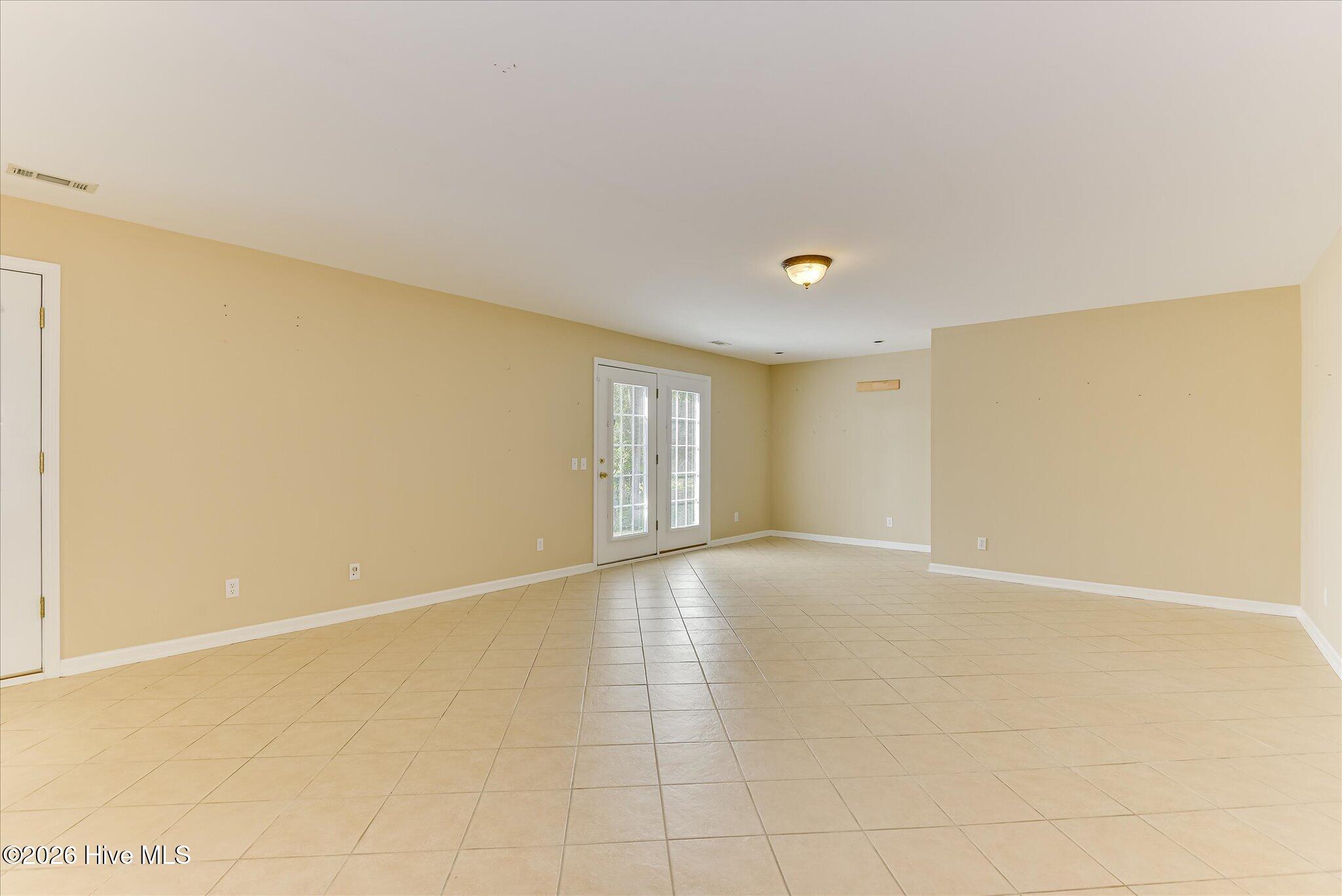 315 Kingfisher Point Property Photo 54