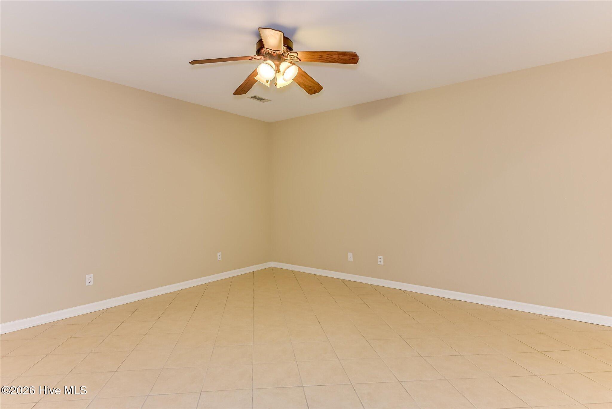315 Kingfisher Point Property Photo 57