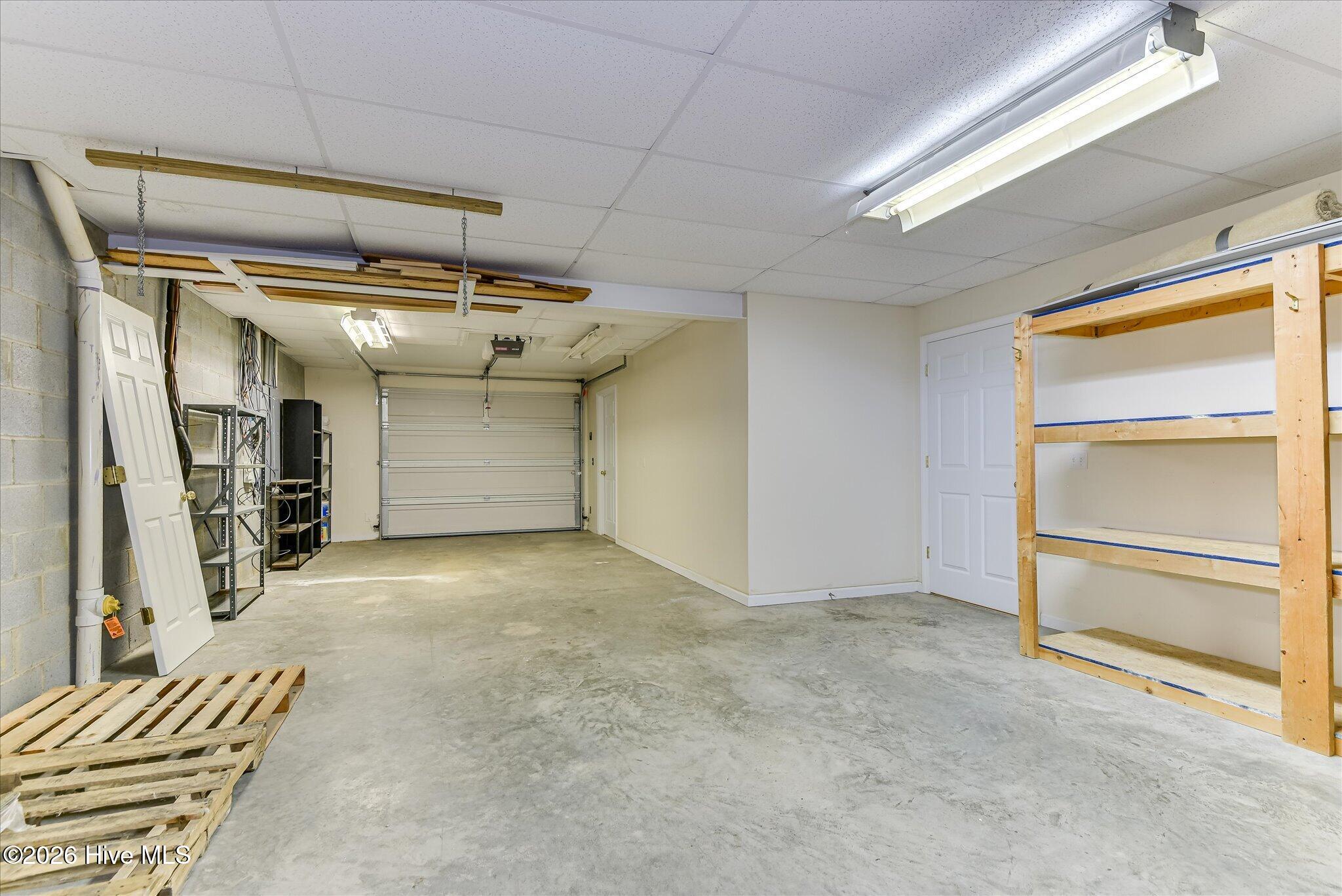 315 Kingfisher Point Property Photo 64
