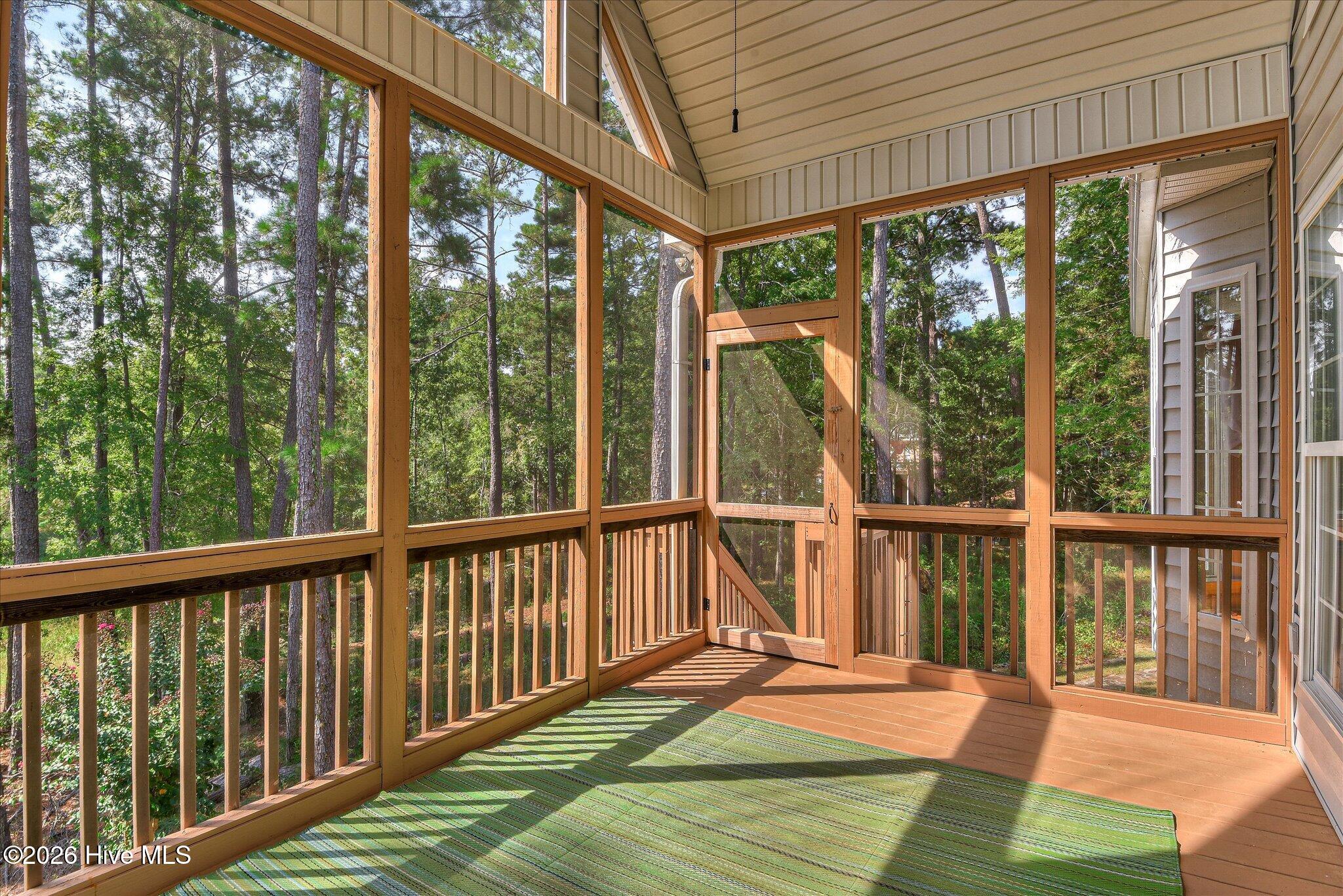 315 Kingfisher Point Property Photo 66