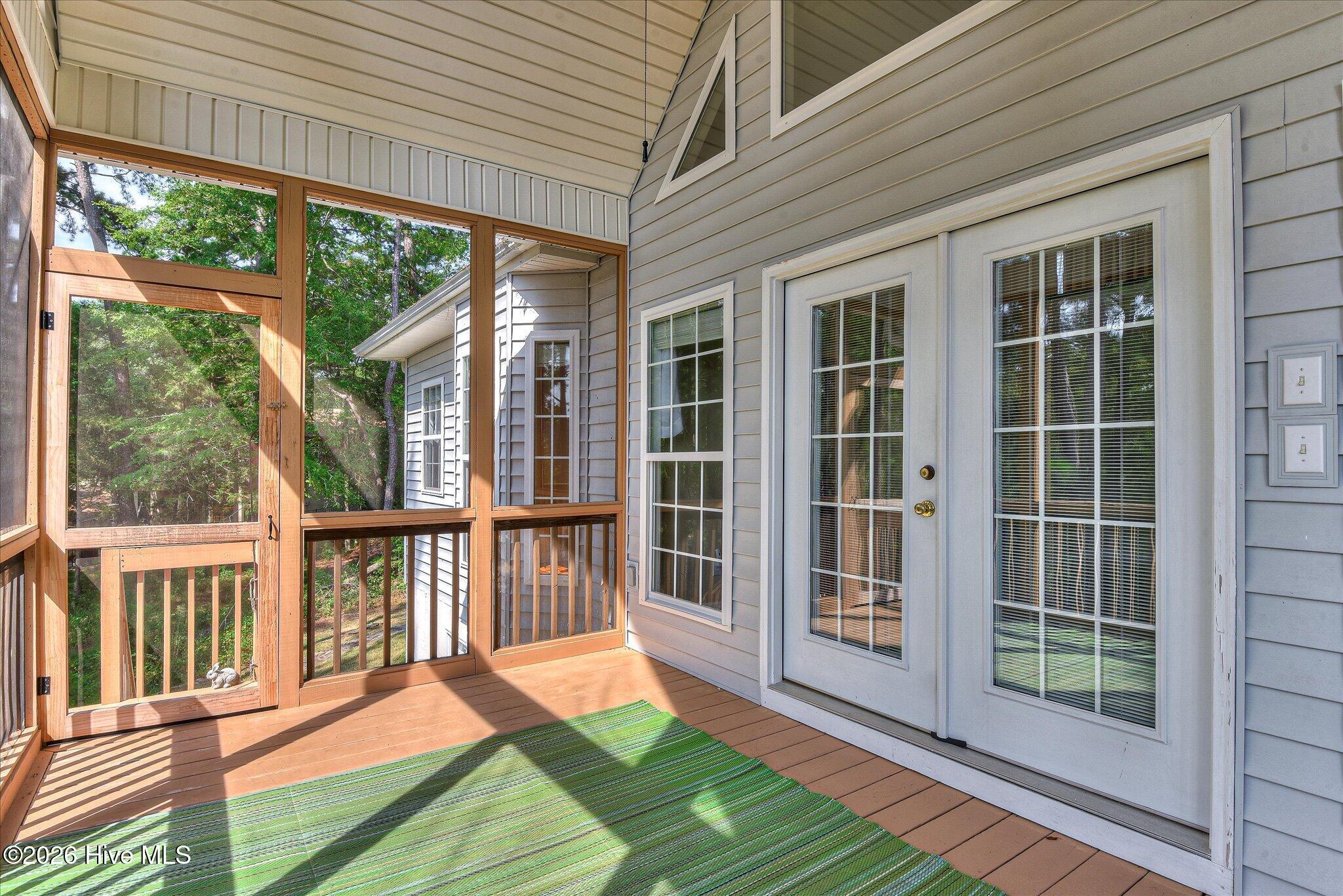 315 Kingfisher Point Property Photo 67