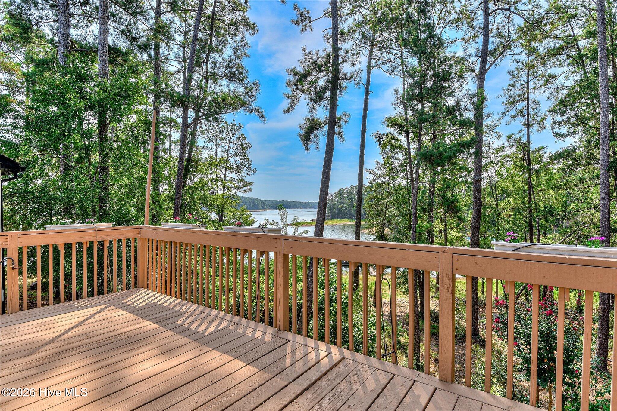 315 Kingfisher Point Property Photo 68