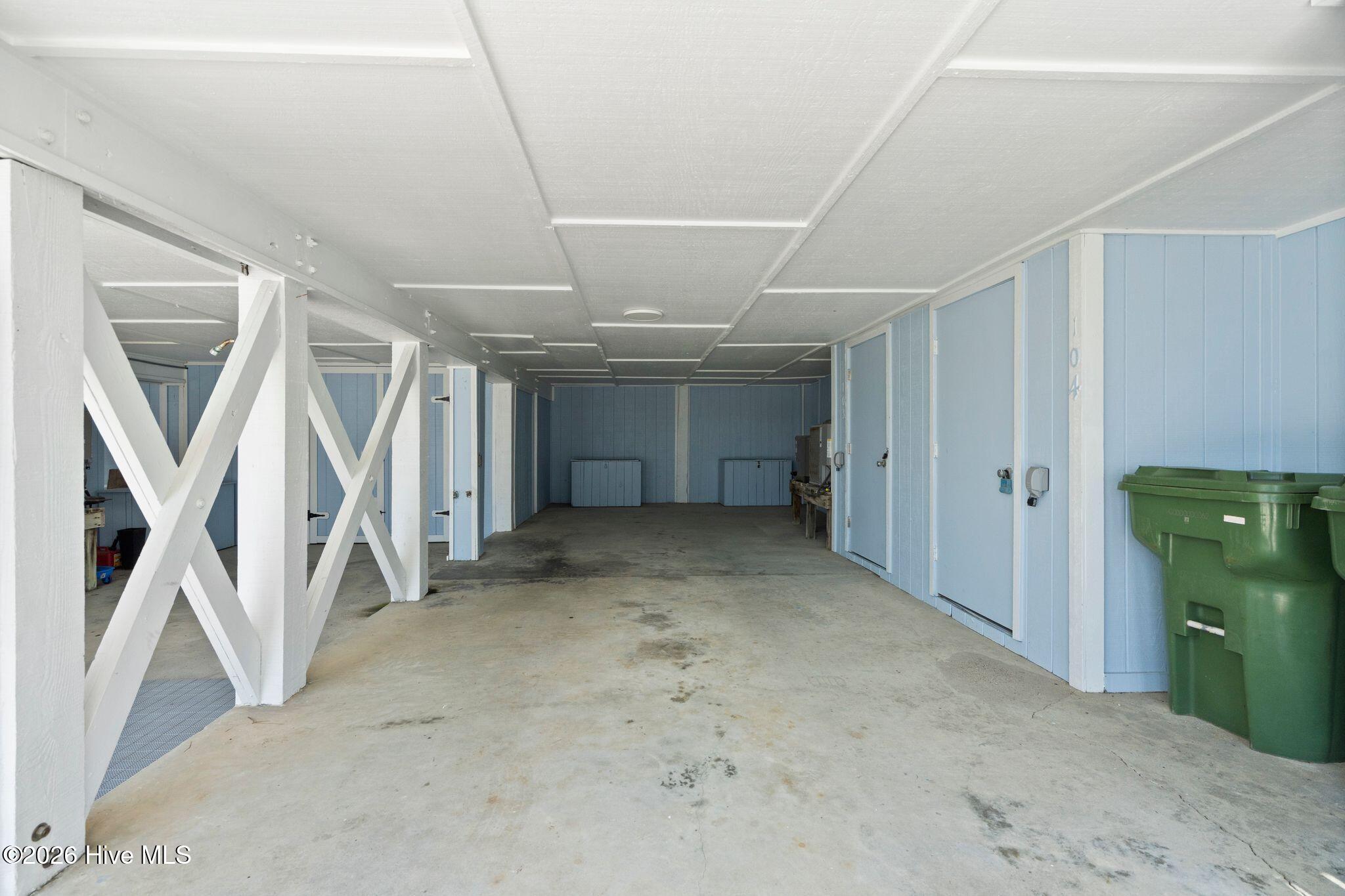 103 Dolphin Court Property Photo 6