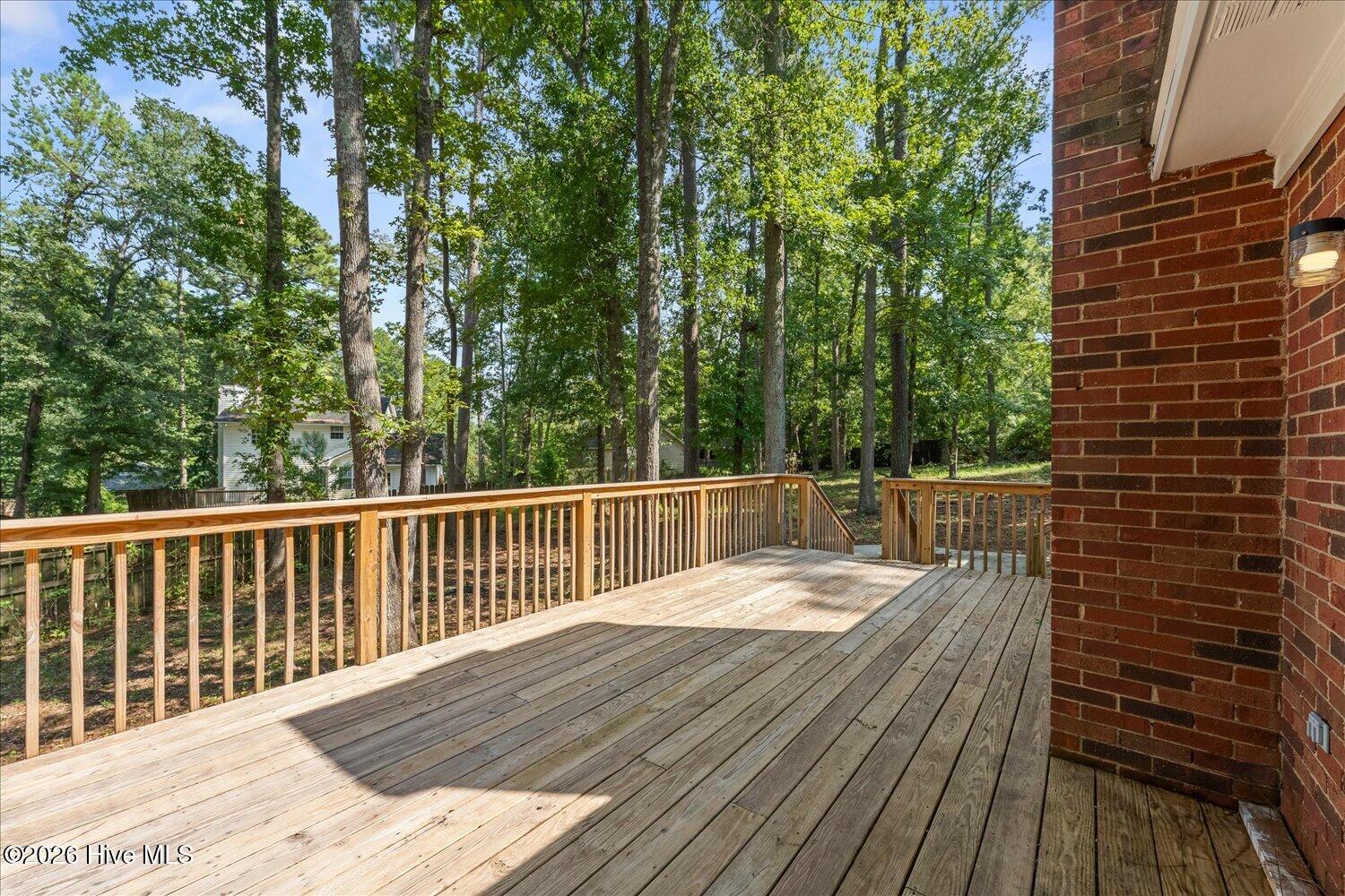 128 Silver Maple Court Property Photo 28