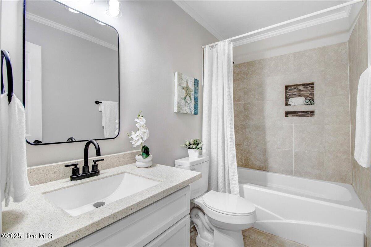 1676 Tommys Road Property Photo 13