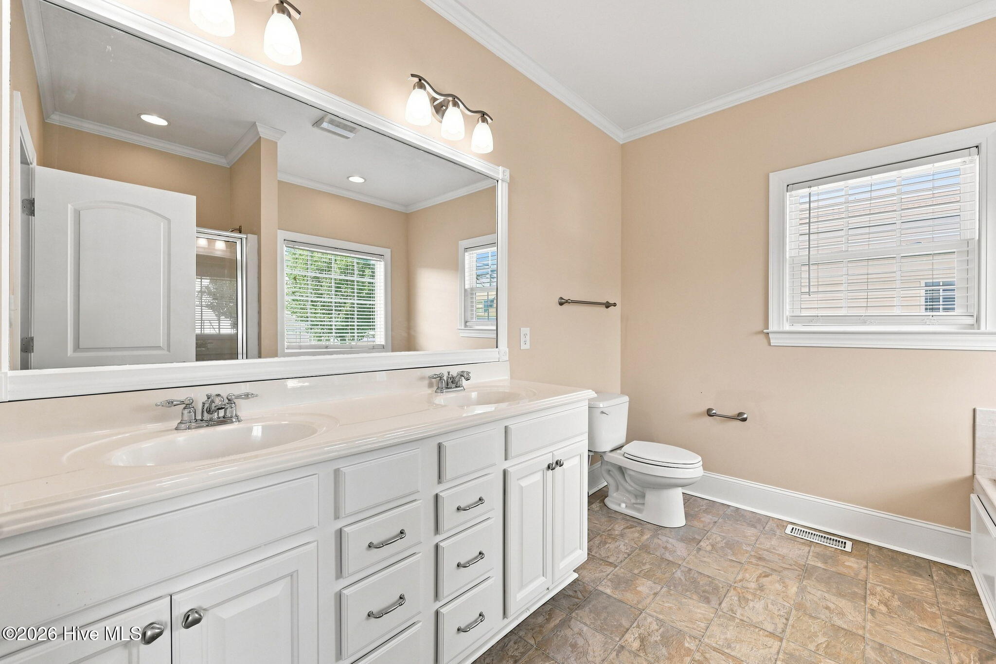 1129 Bryson Drive Property Photo 26
