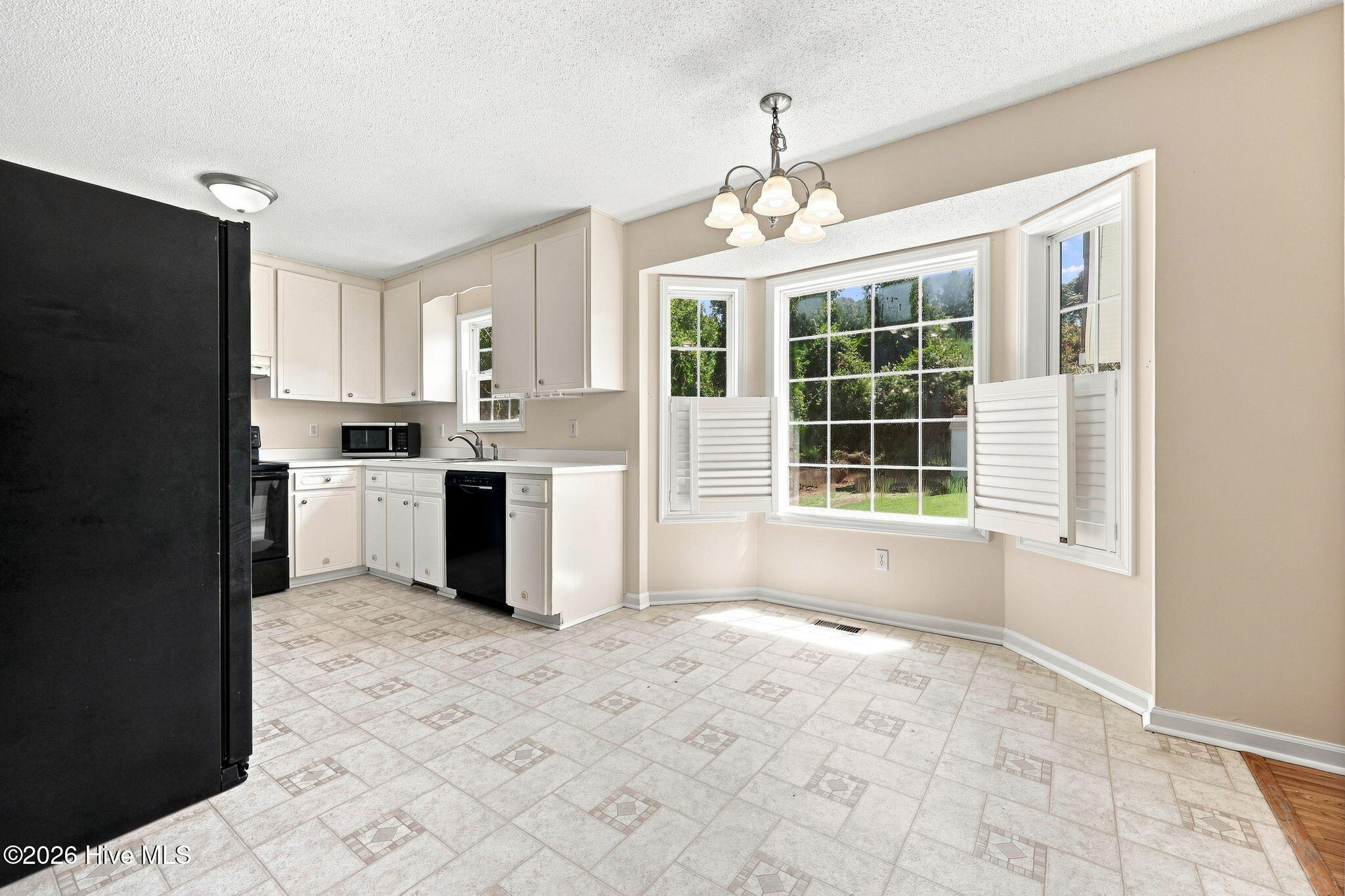 204 Dustin Drive Property Photo 10