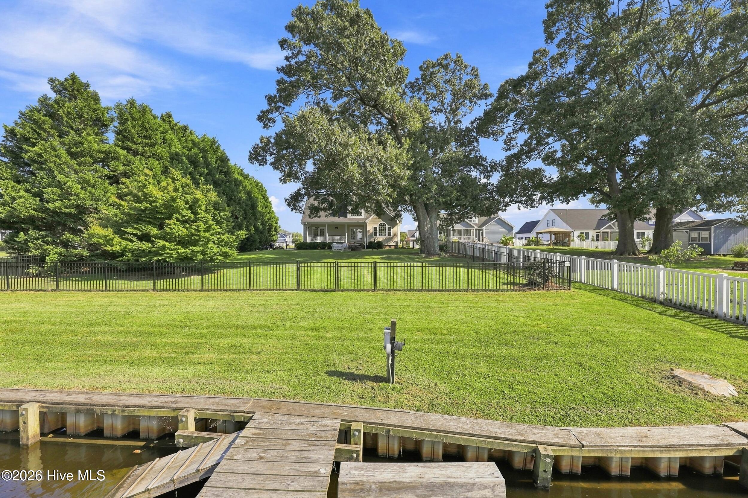 157 Pelican Pointe Drive Property Photo 74