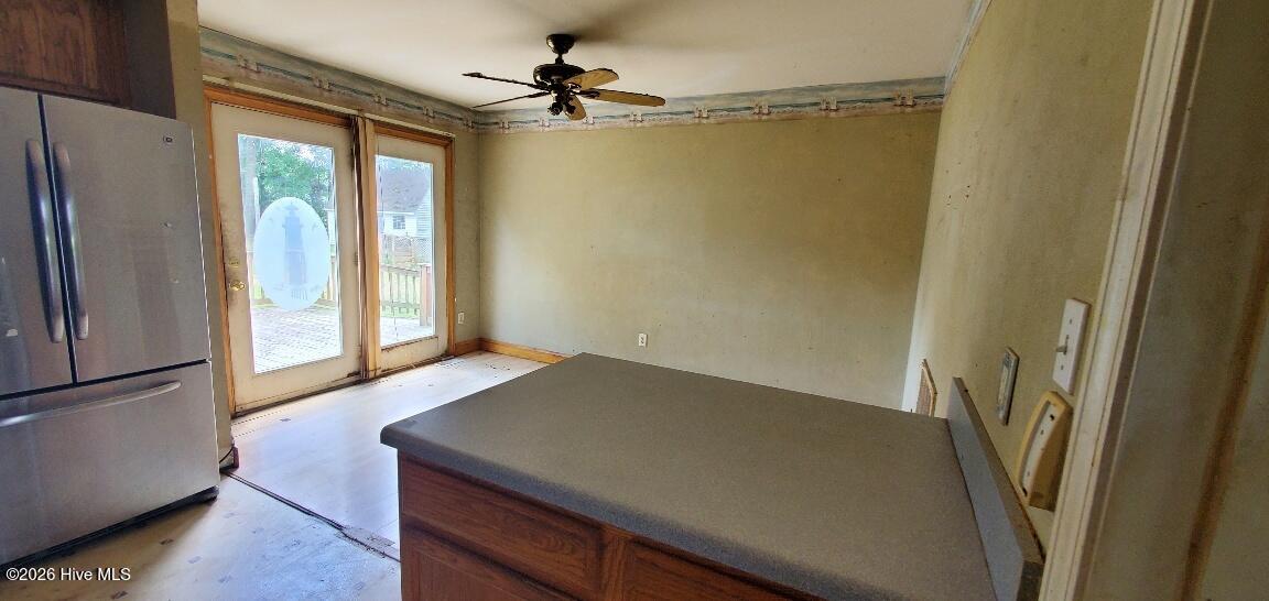 379 Maple Road Property Photo 3