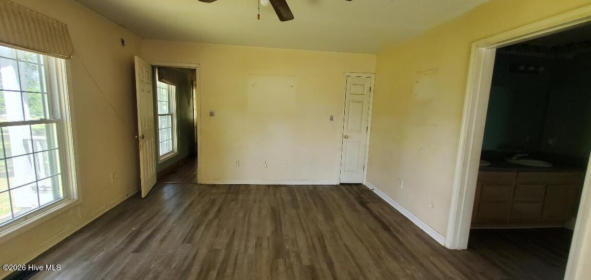 379 Maple Road Property Photo 9