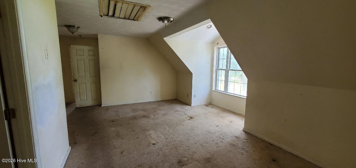379 Maple Road Property Photo 11