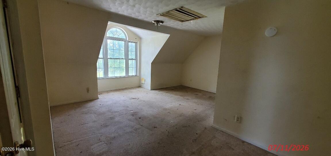 379 Maple Road Property Photo 16