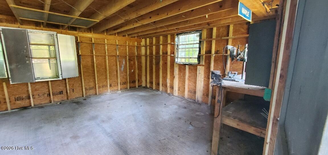 379 Maple Road Property Photo 28