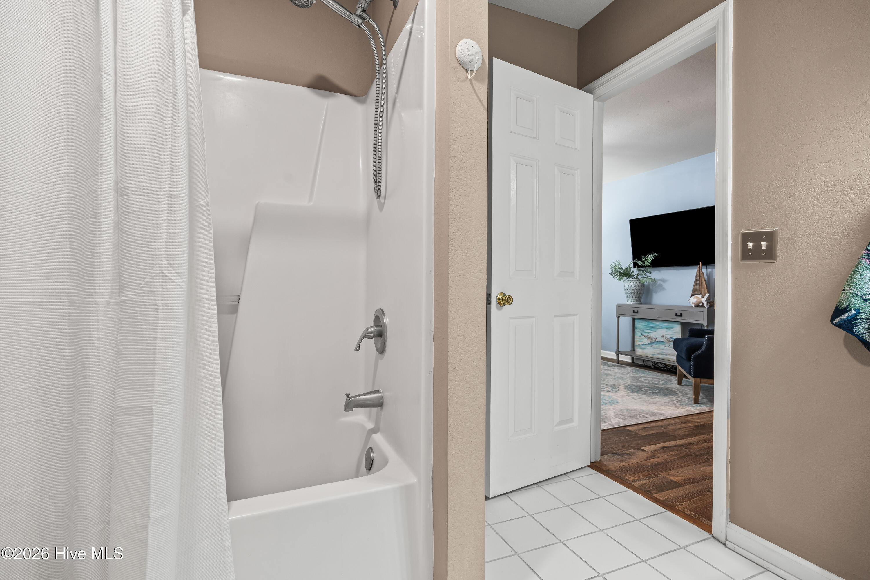 1631 Chadwick Shores Drive Property Photo 27
