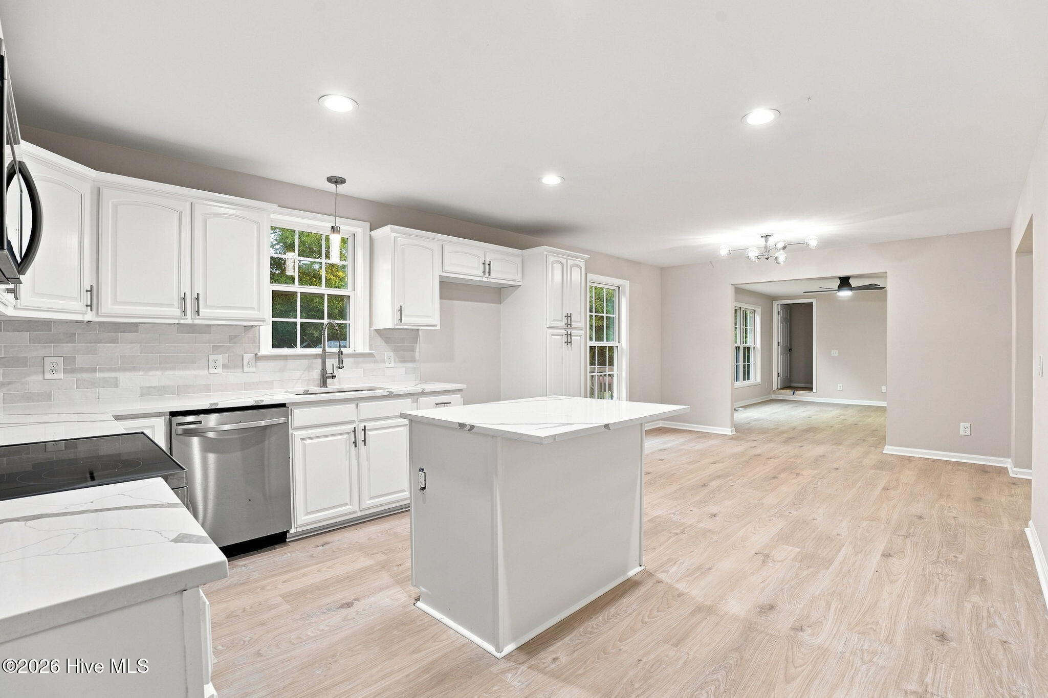 224 Lyons Road Property Photo 5