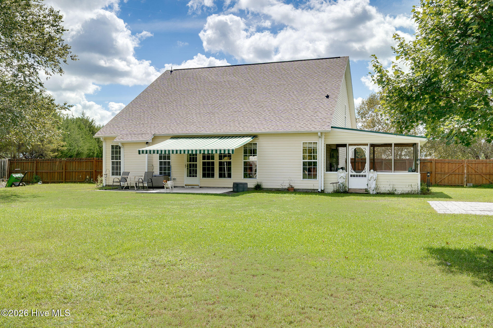 127 Cotton Patch Court Property Photo 23