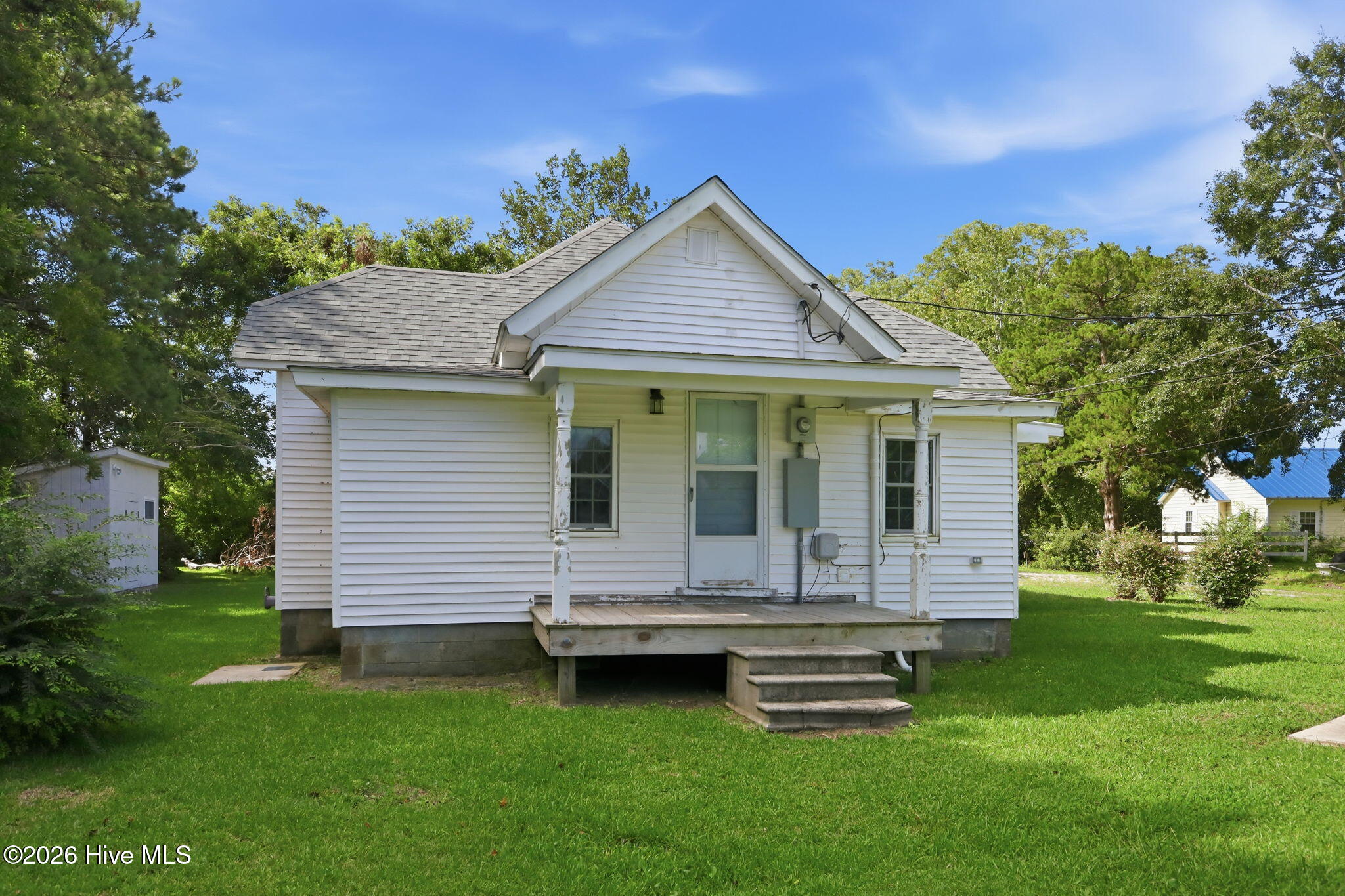 1112 Wilson Avenue Property Photo 6