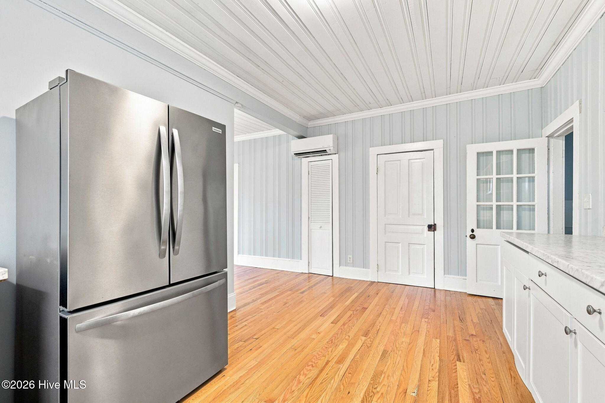 1112 Wilson Avenue Property Photo 20