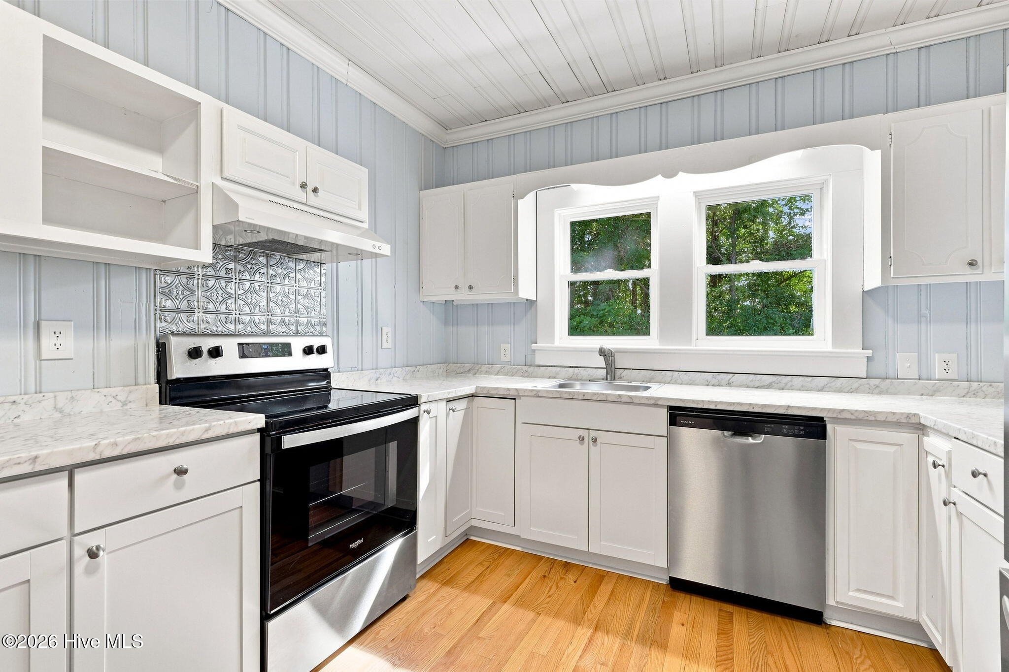 1112 Wilson Avenue Property Photo 22