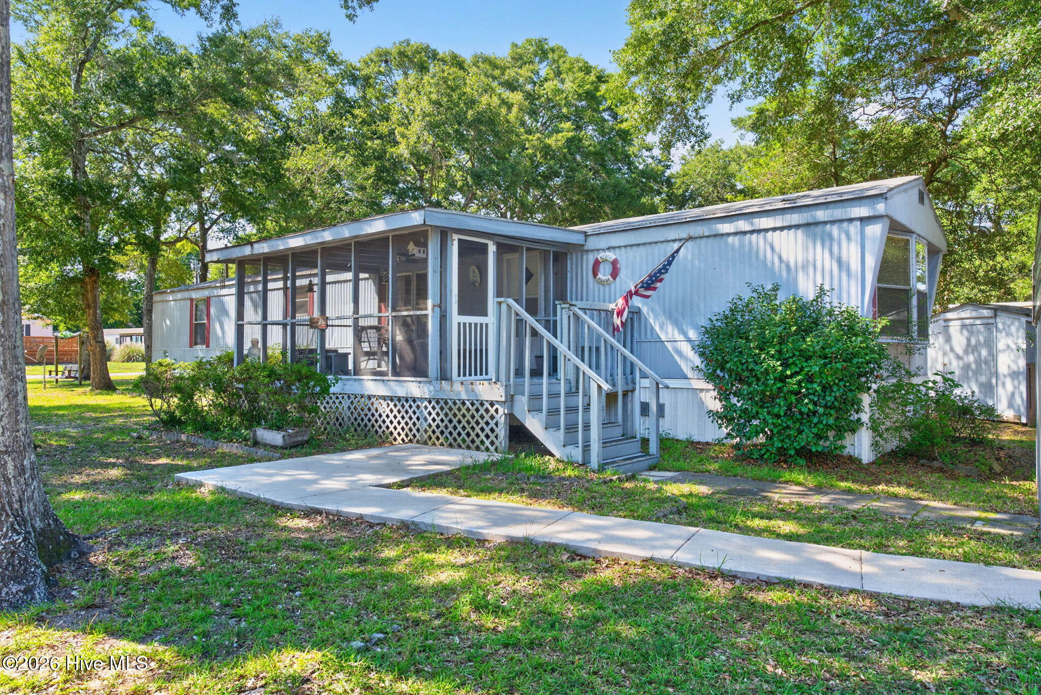 1649 Woodview Circle Sw Property Photo 1