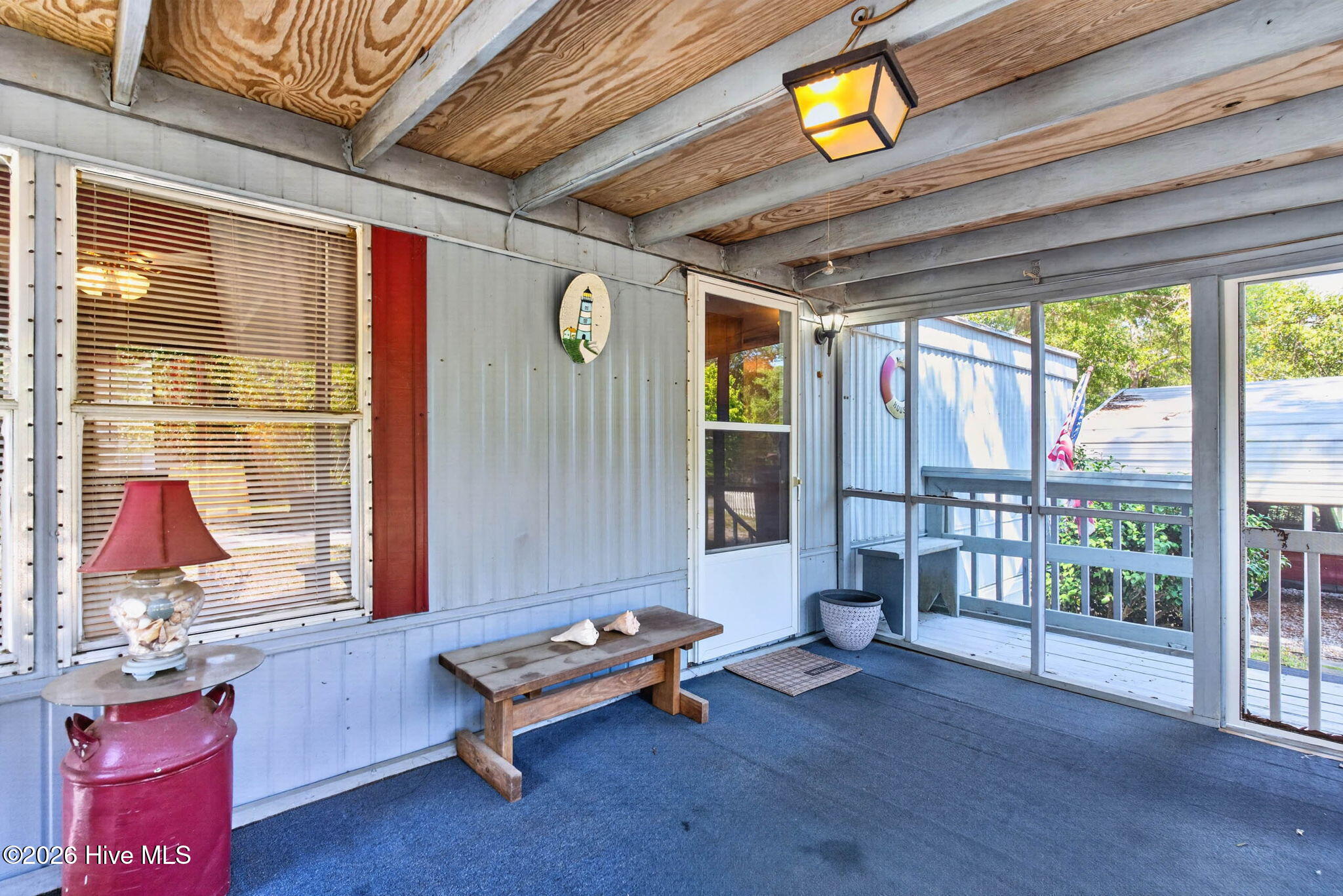 1649 Woodview Circle Sw Property Photo 4