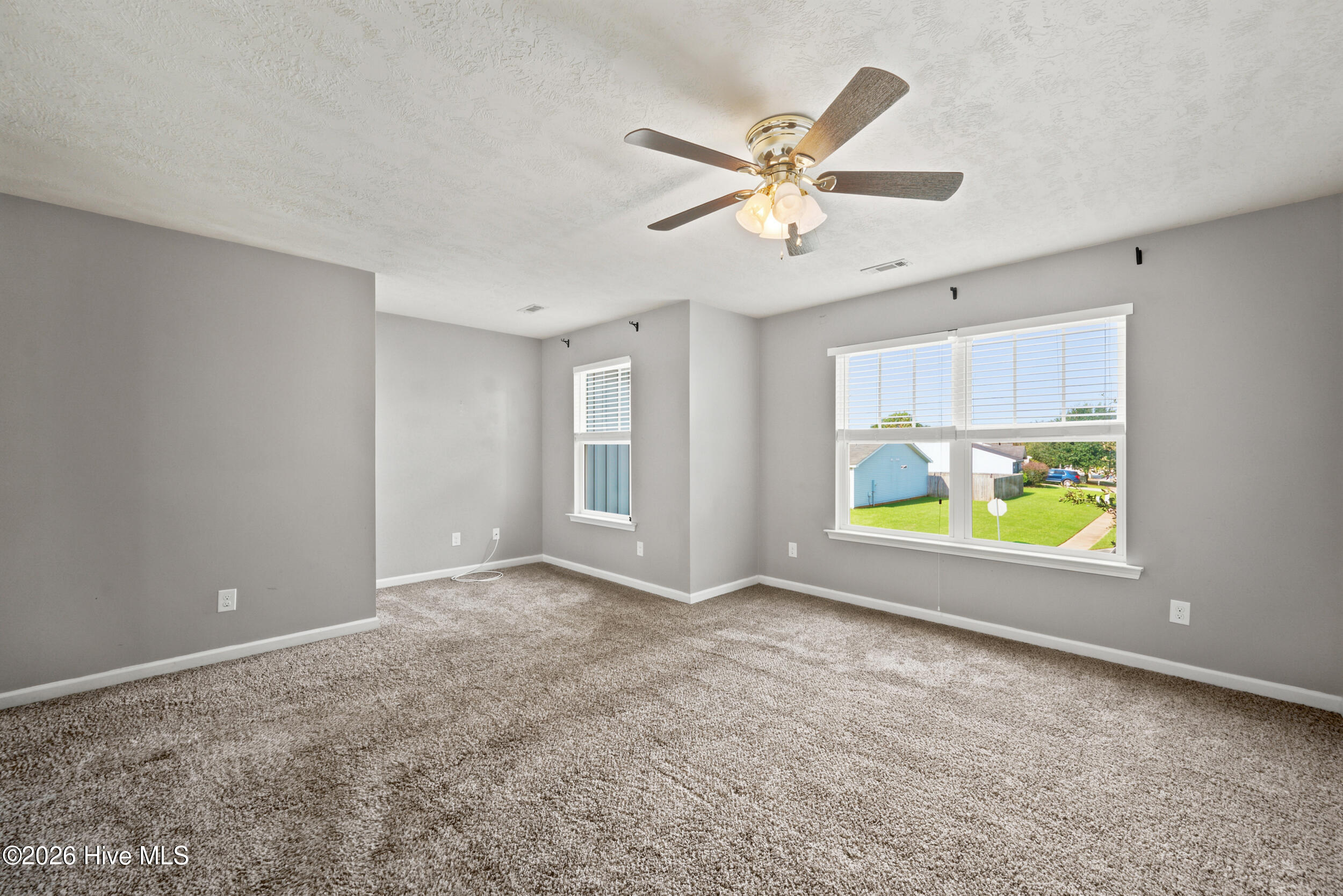 647 Fox Haven Drive Property Photo 22
