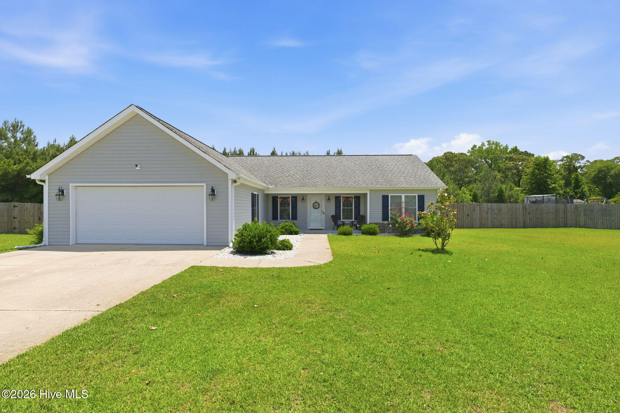 85 Plantation Oaks Drive Property Photo 1