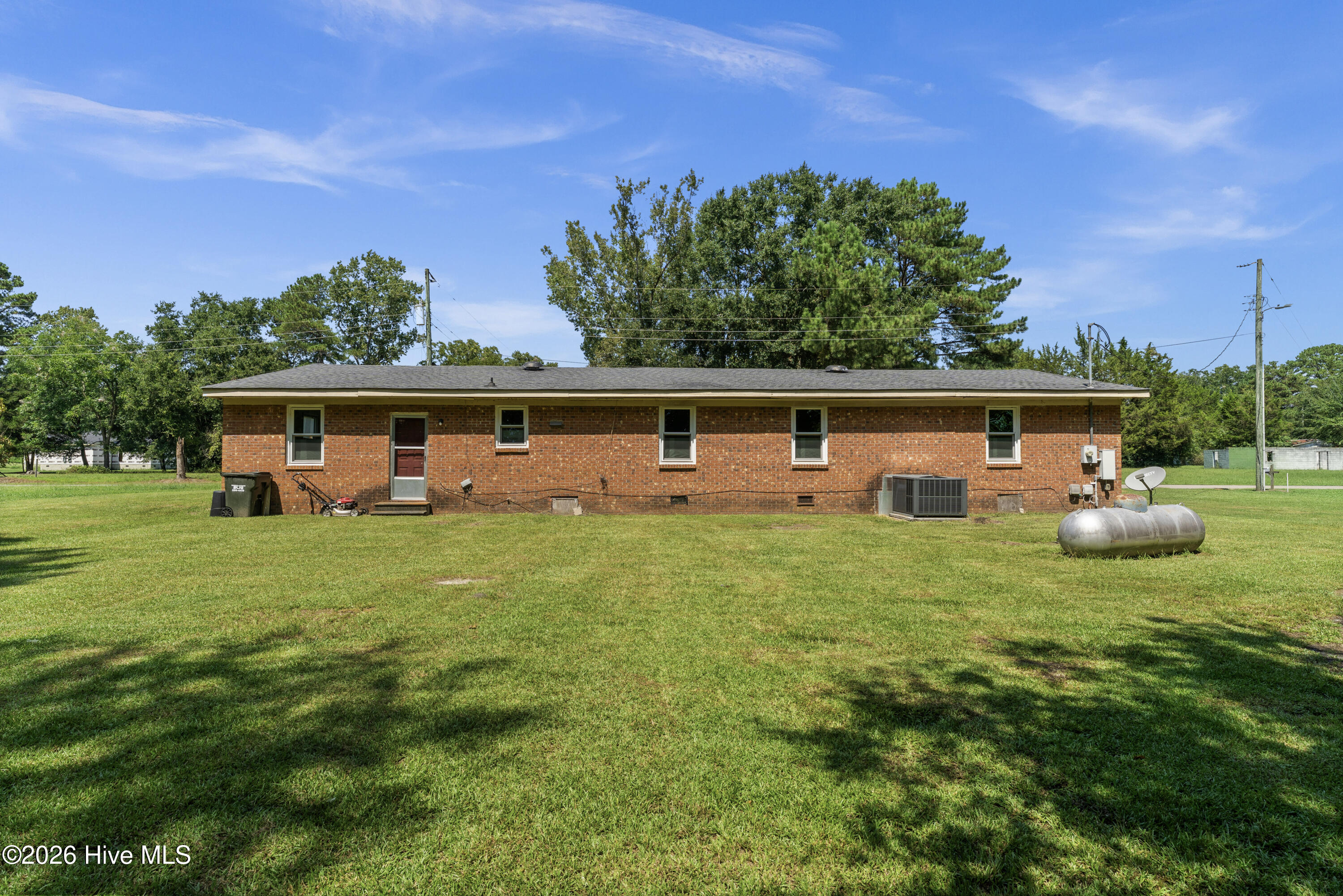 204 Julia Street Property Photo 5