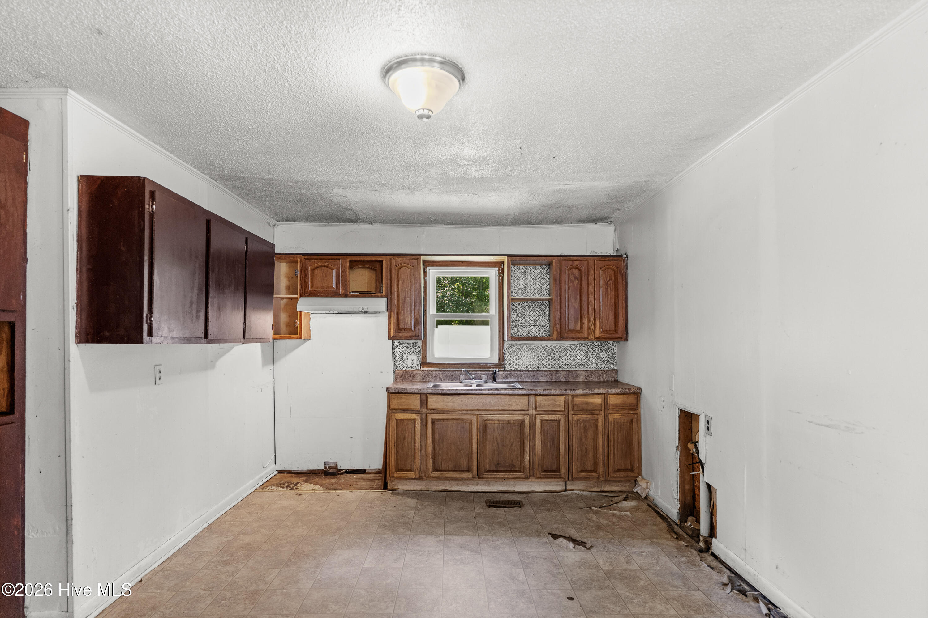 204 Julia Street Property Photo 13