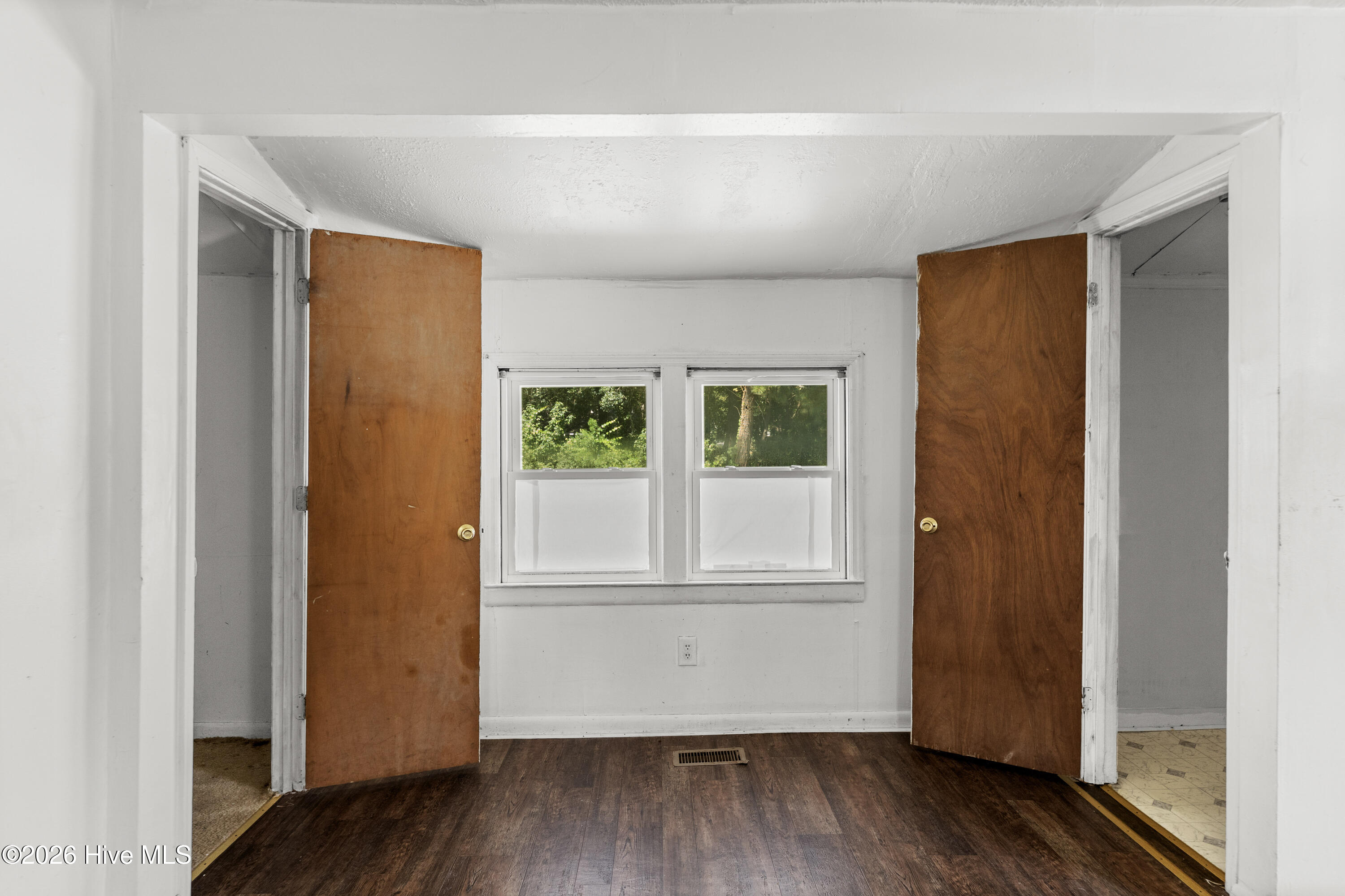 204 Julia Street Property Photo 21