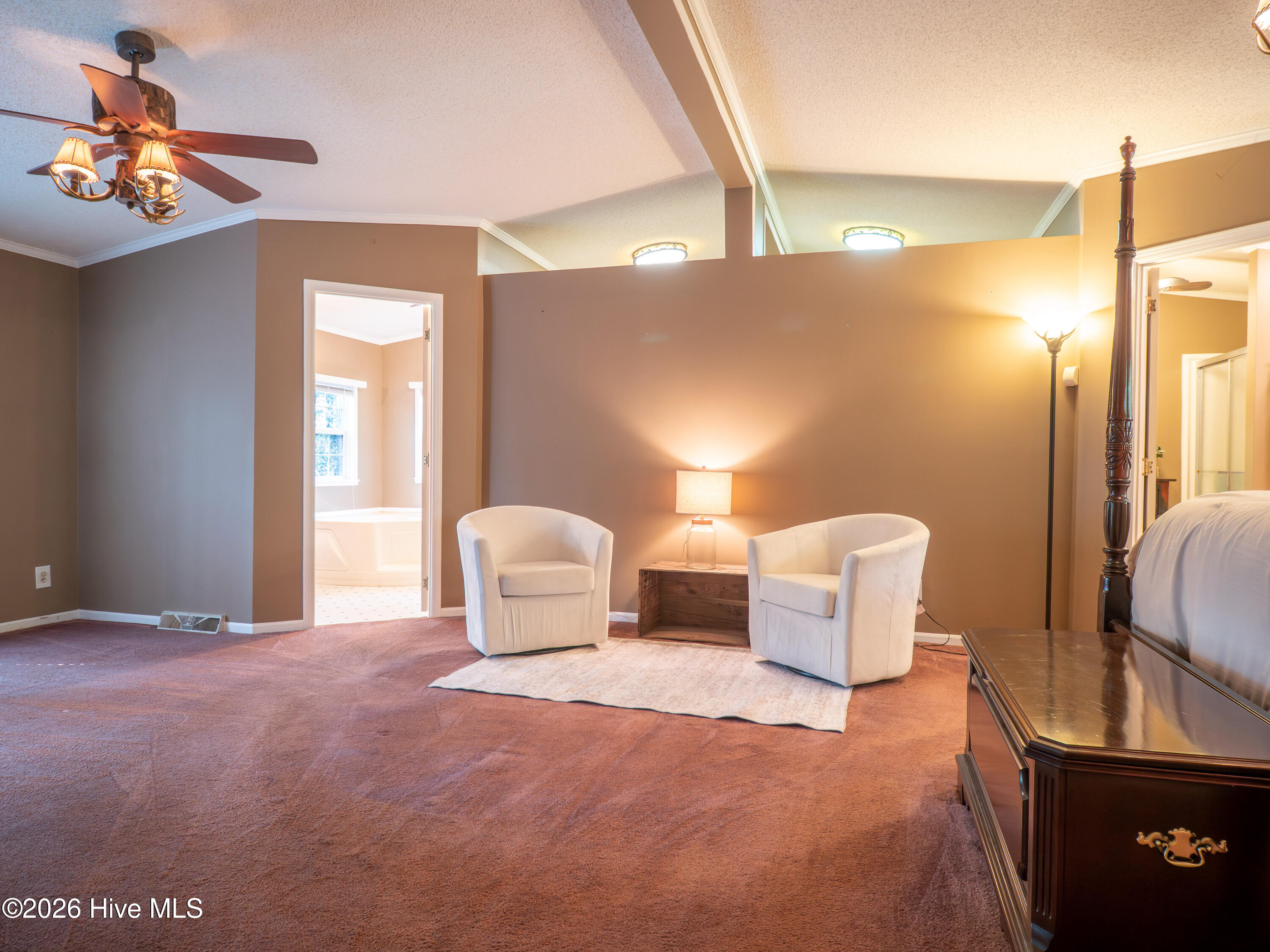 6509 Marks Road Property Photo 14