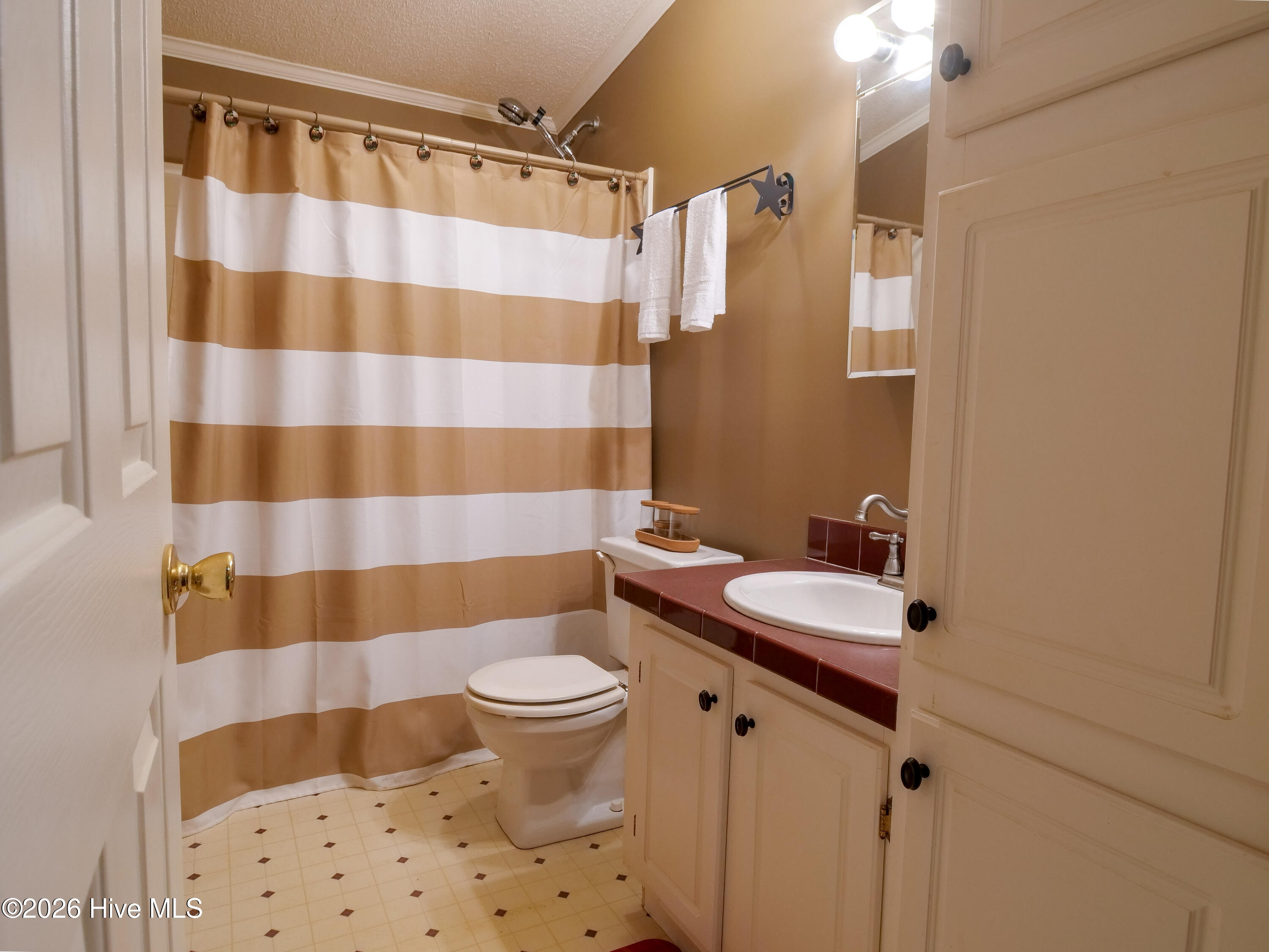 6509 Marks Road Property Photo 17