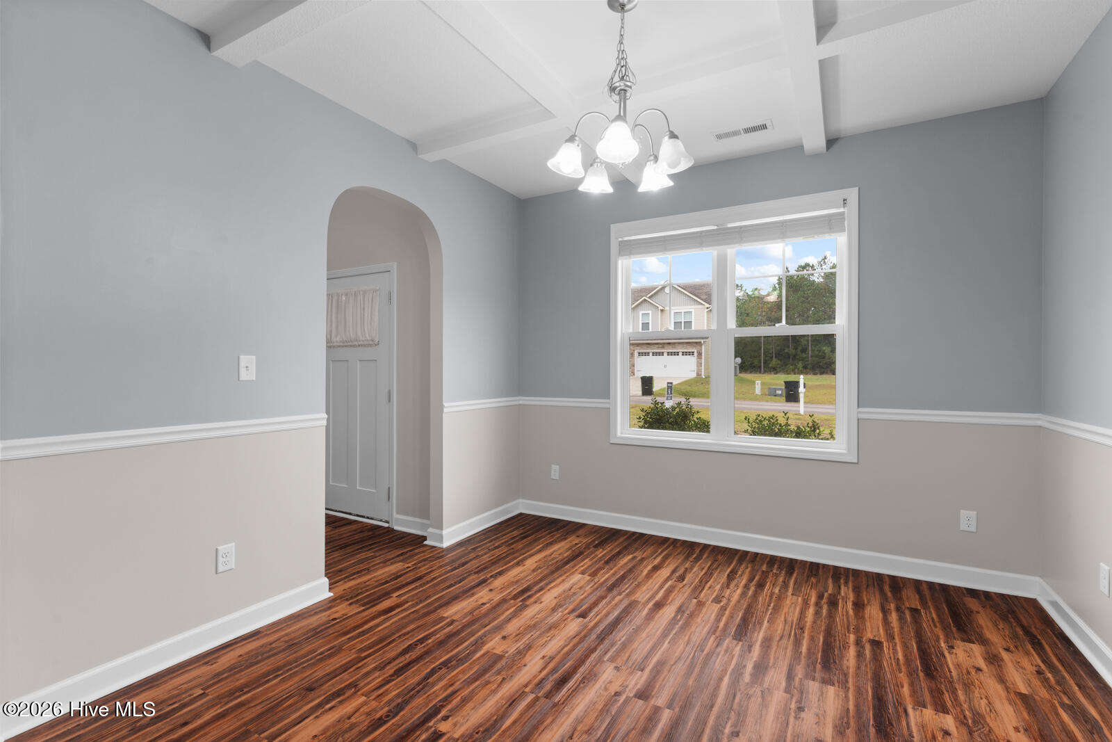202 Seneca Court Property Photo 15