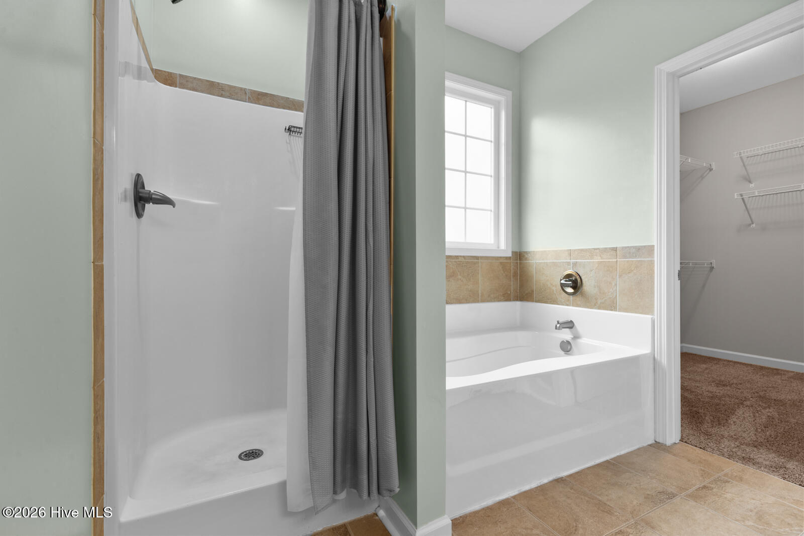 202 Seneca Court Property Photo 24